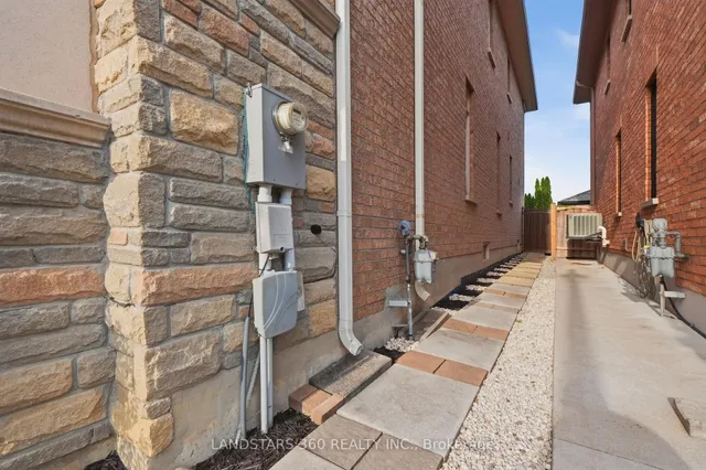 89 Hailsham Crt, Vaughan 5