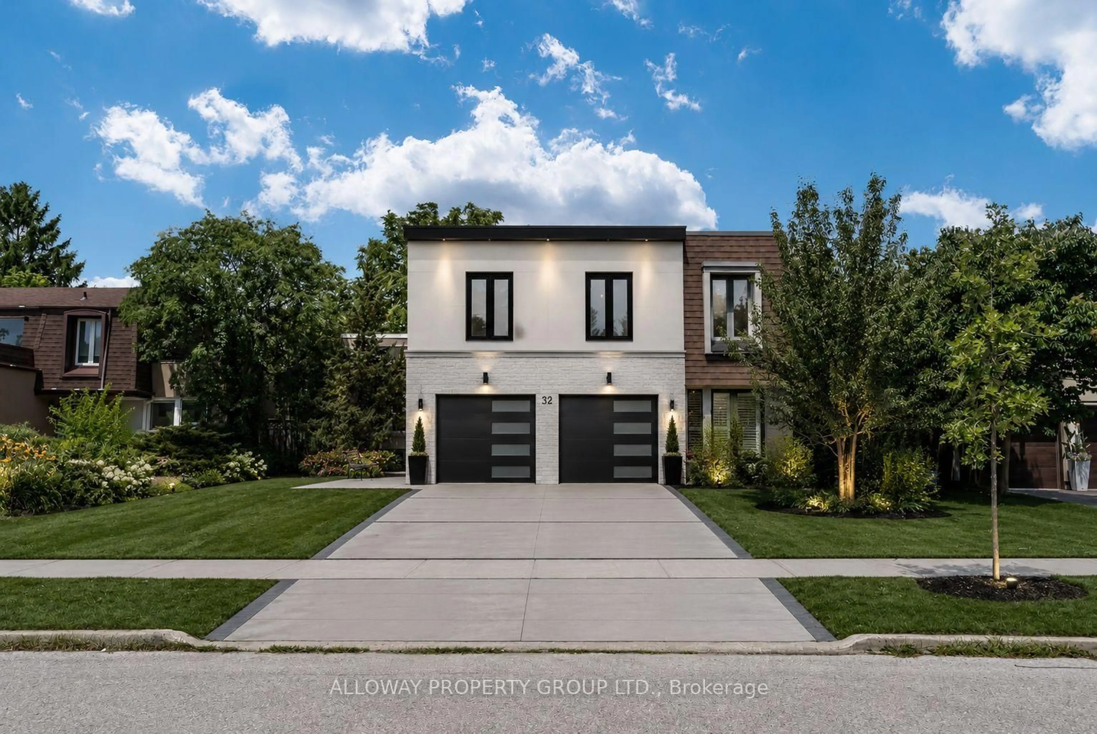 Home with brick exterior material, street for 32 Reesorville Rd, Markham Ontario L3P 3L2