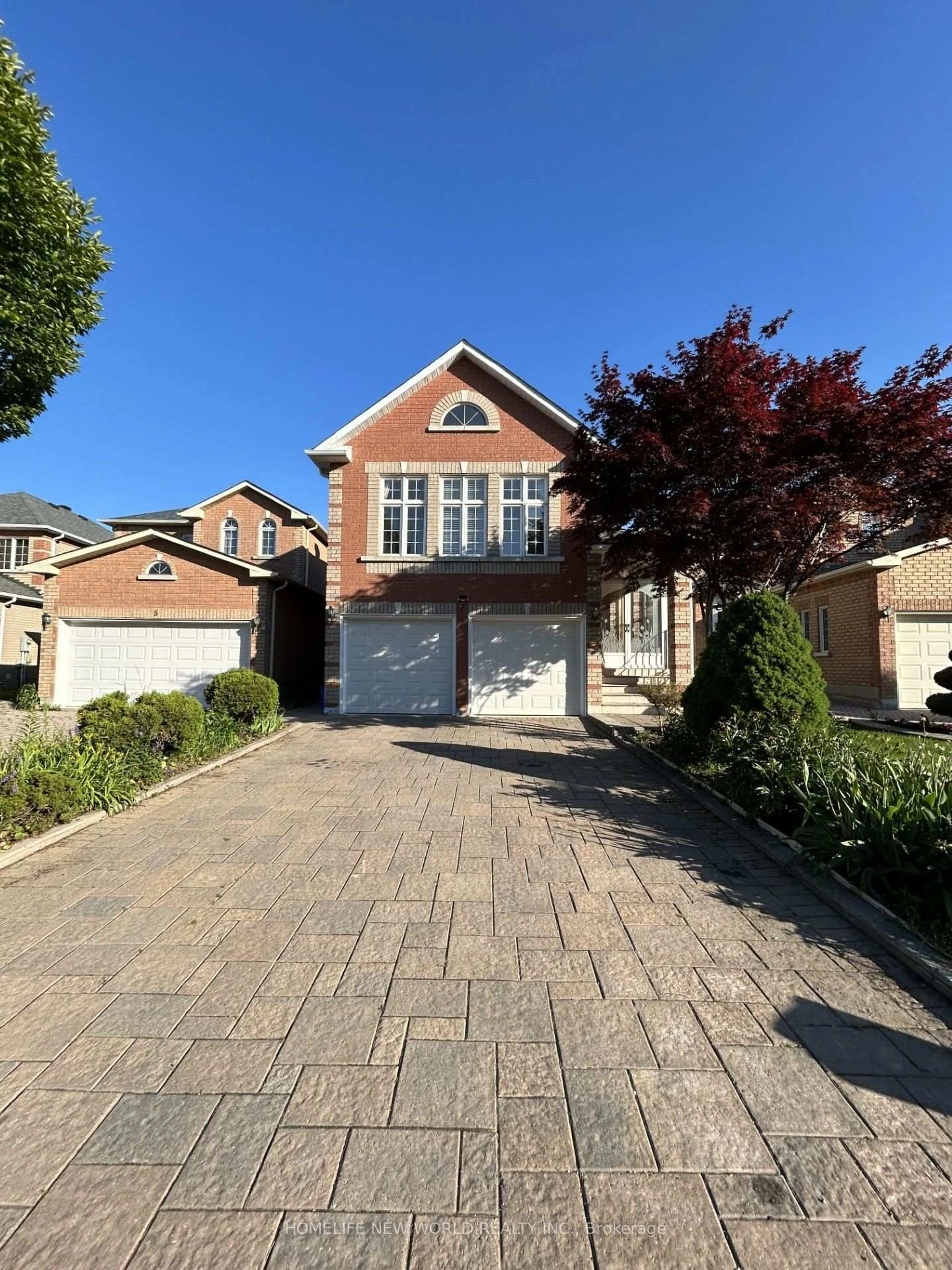 Home with brick exterior material, street for 7 Symphony Gate, Markham Ontario L3R 4T1