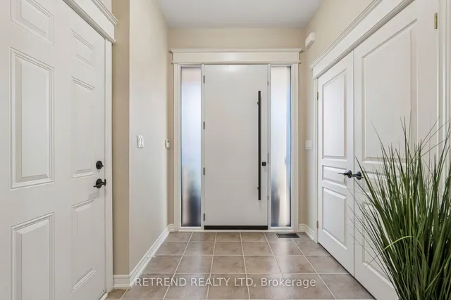 83 Southvale Dr, Vaughan 5