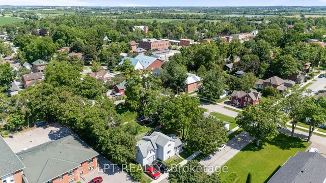 77 Munro St West St, Brock 3