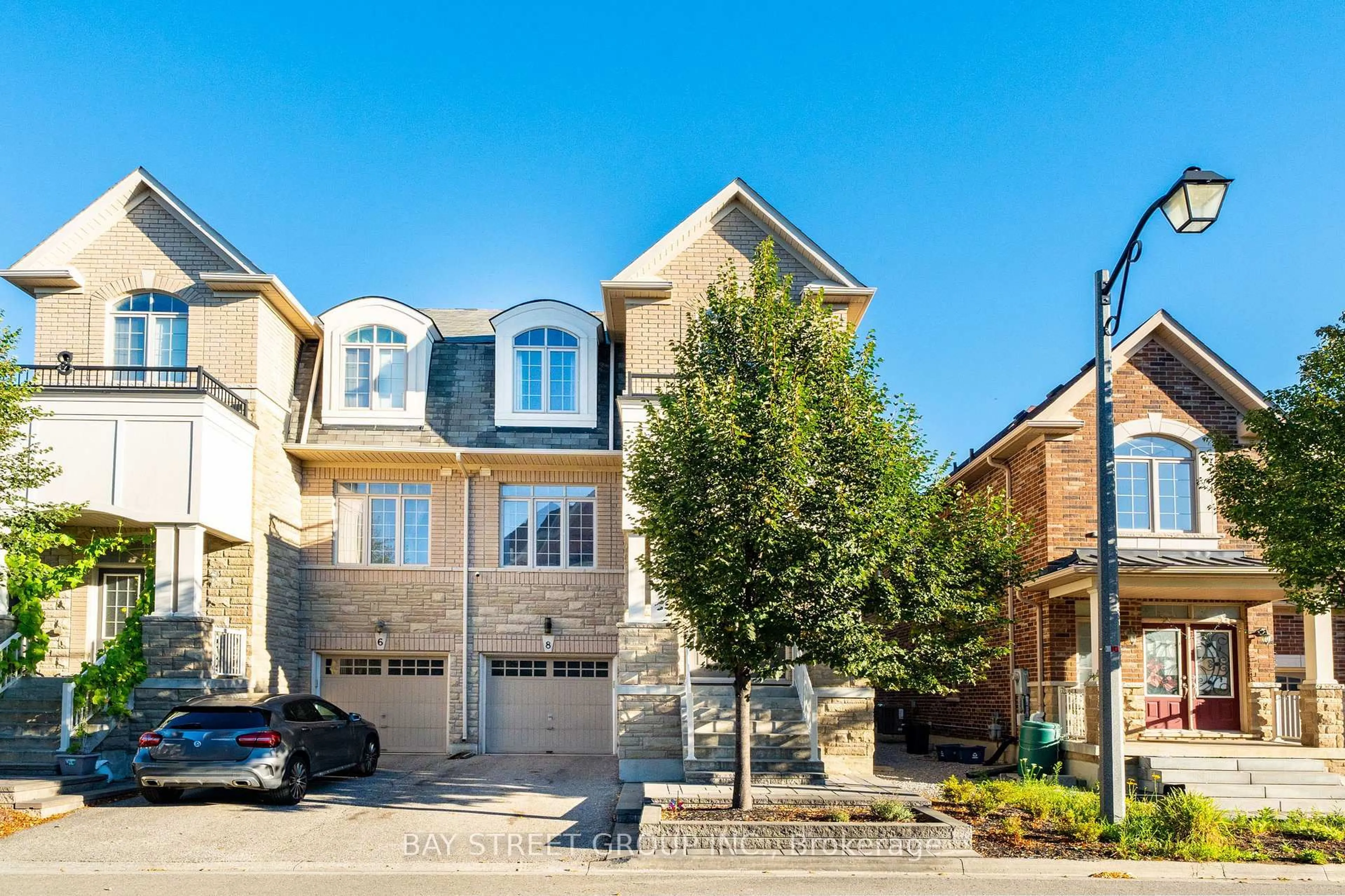 Home with brick exterior material, street for 8 Zeng Cheng Dr, Markham Ontario L6C 0T7