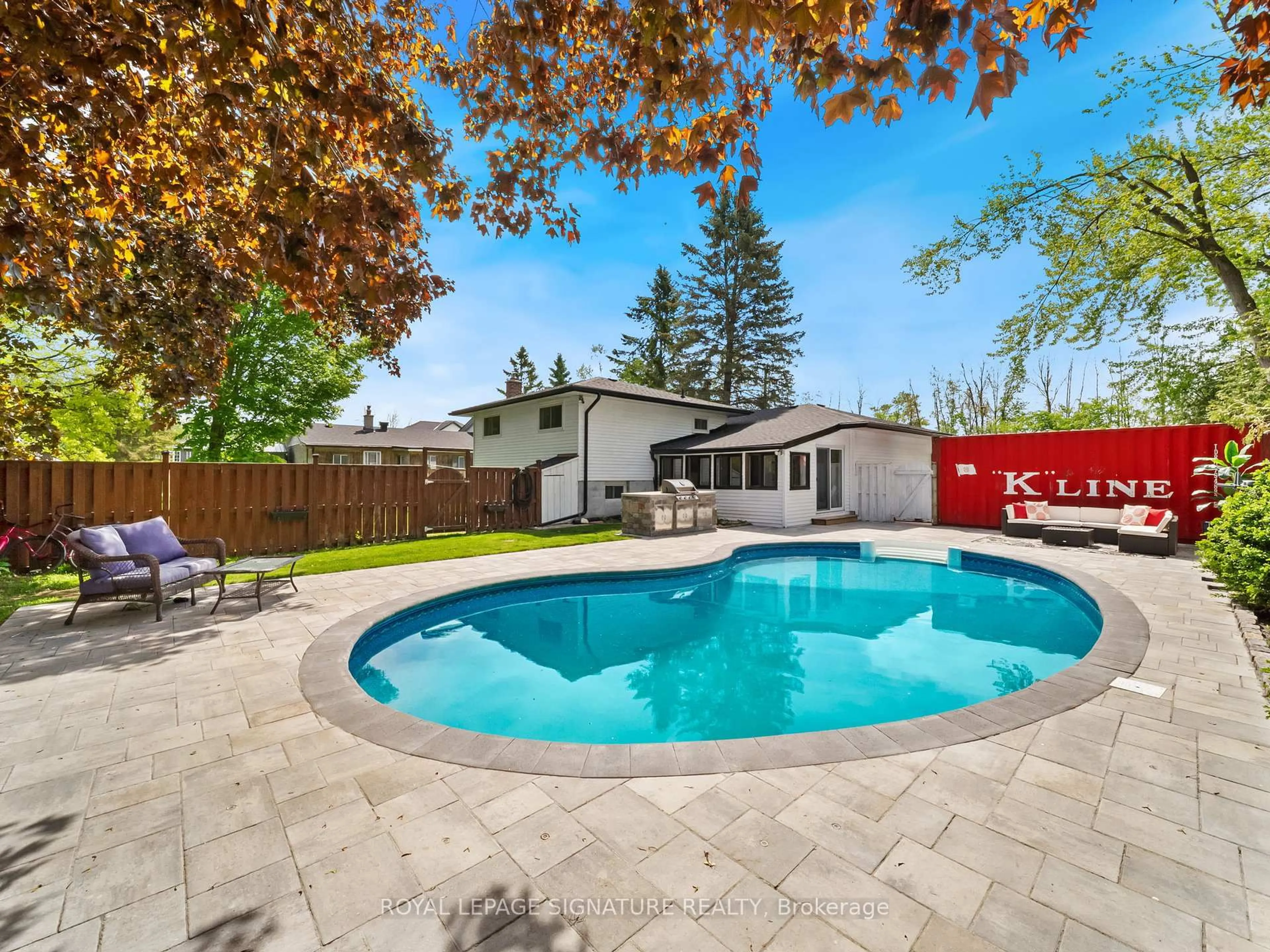 Pool for 12 Easy St, Georgina Ontario L0E 1N0