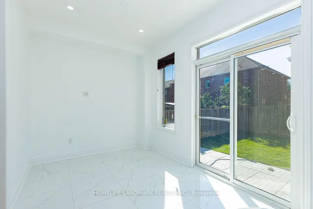 15 Chokecherry Cres, Markham 5