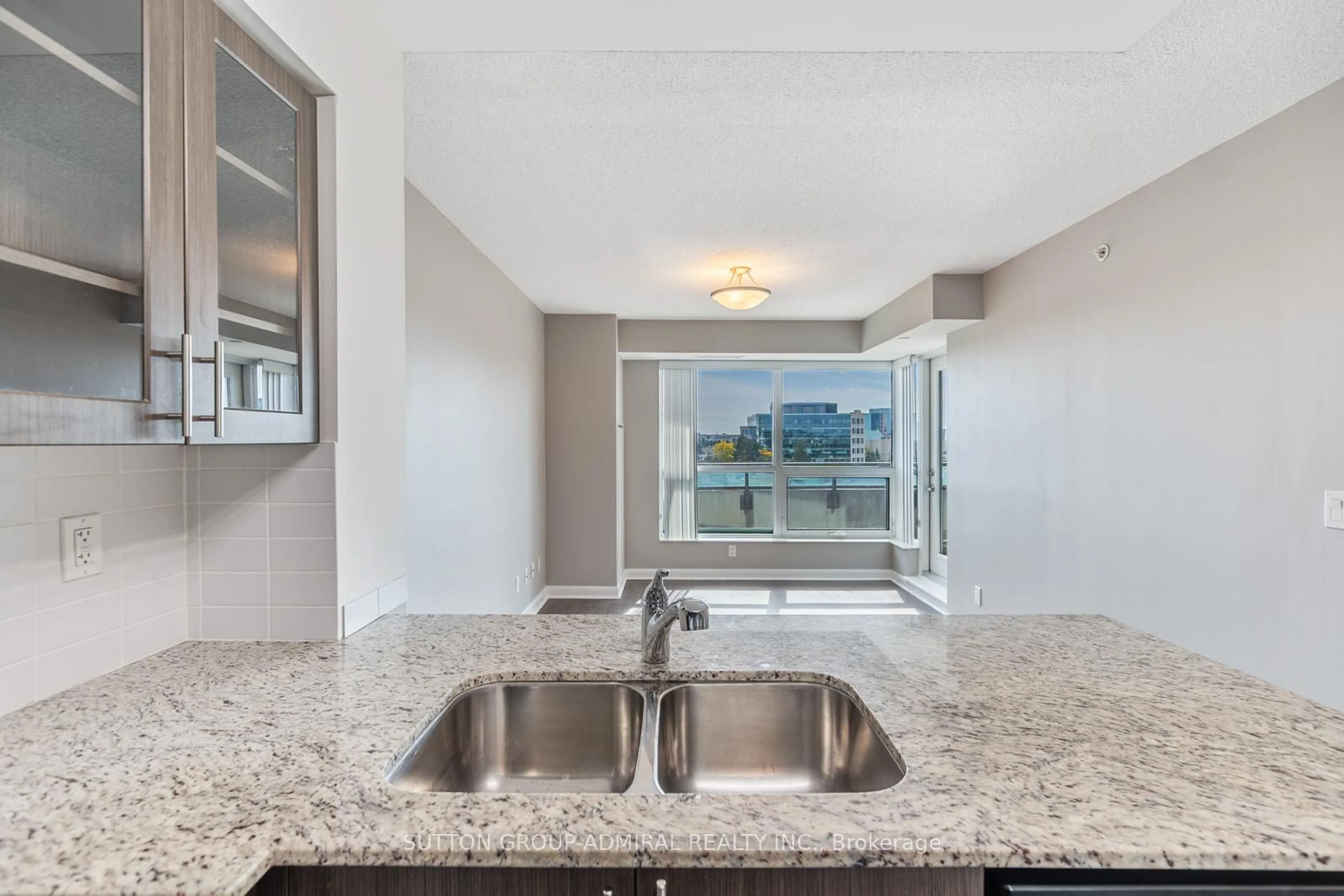 Open concept kitchen, unknown for 75 Norman Bethune Ave #412, Richmond Hill Ontario L4C 9N6