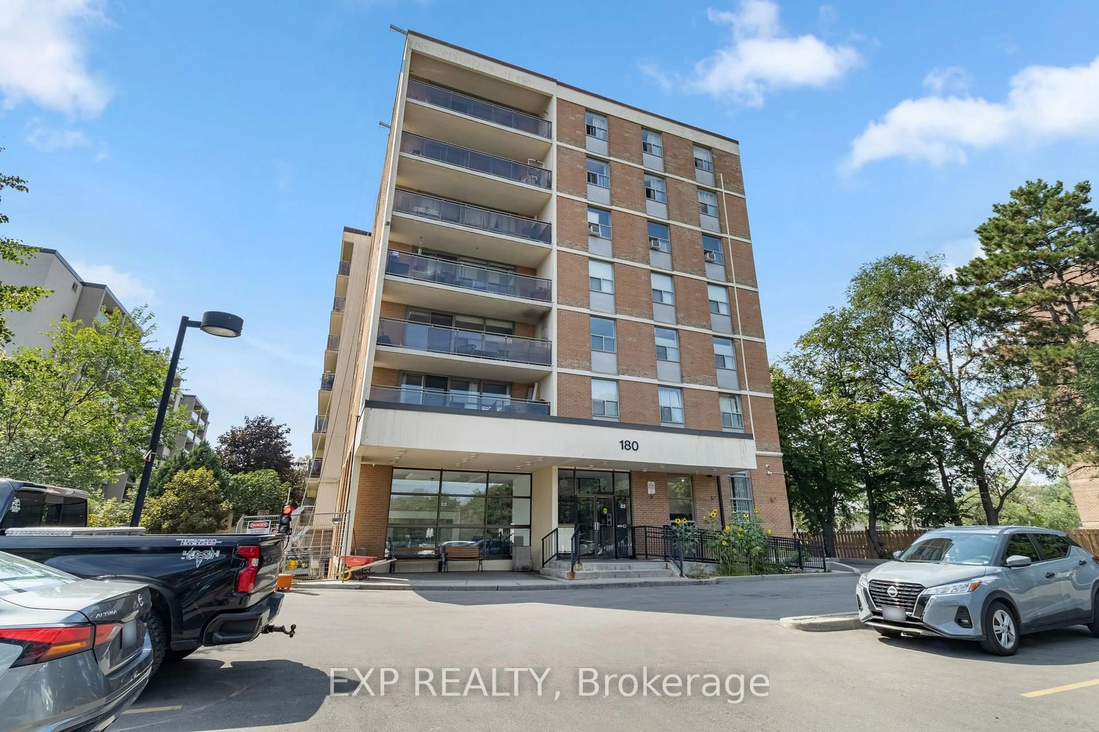 Unknown for 180 Dudley Ave, Markham Ontario L3T 2E9