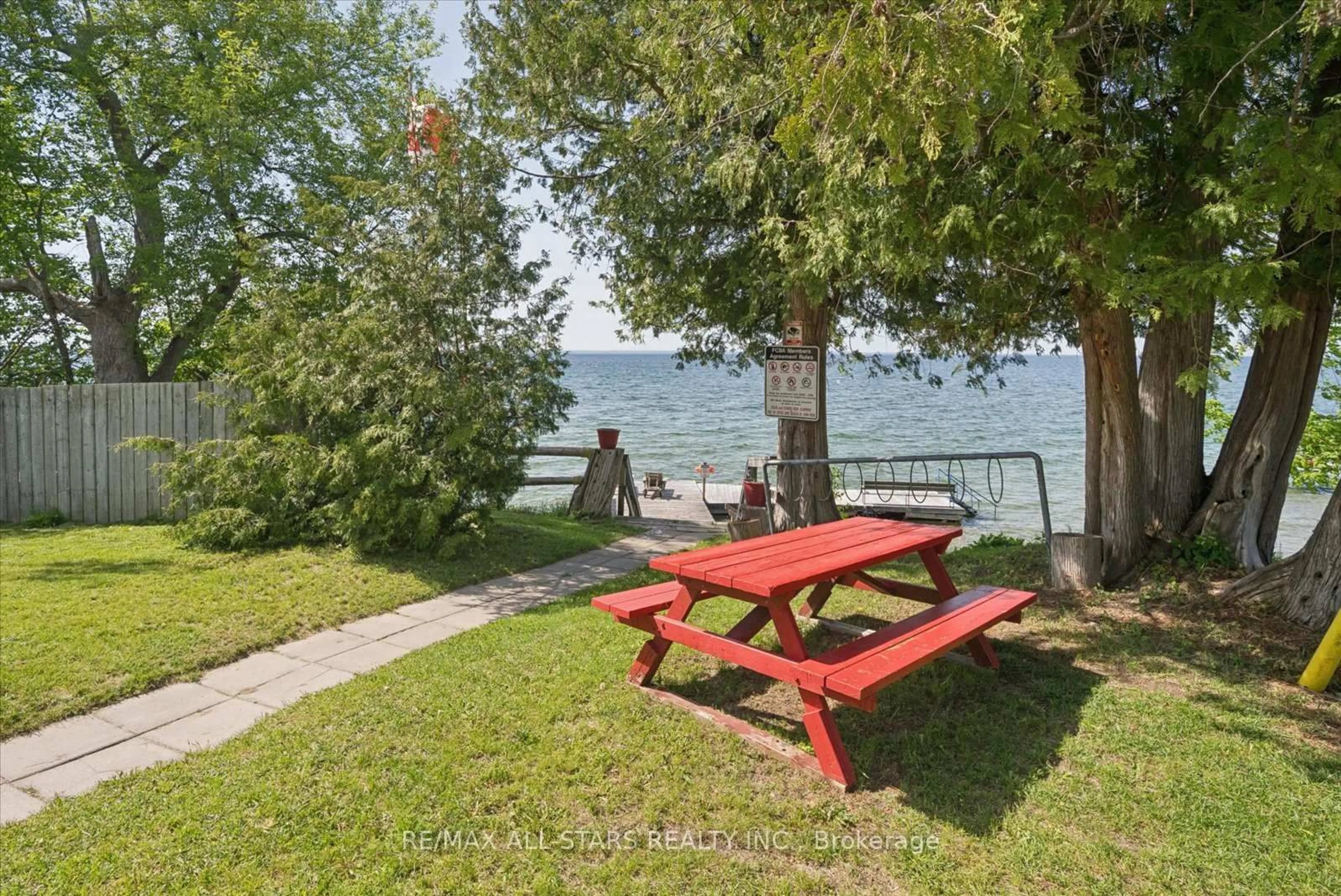 Patio, water/lake/river/ocean view for 68 Farley Circ, Georgina Ontario L0E 1S0