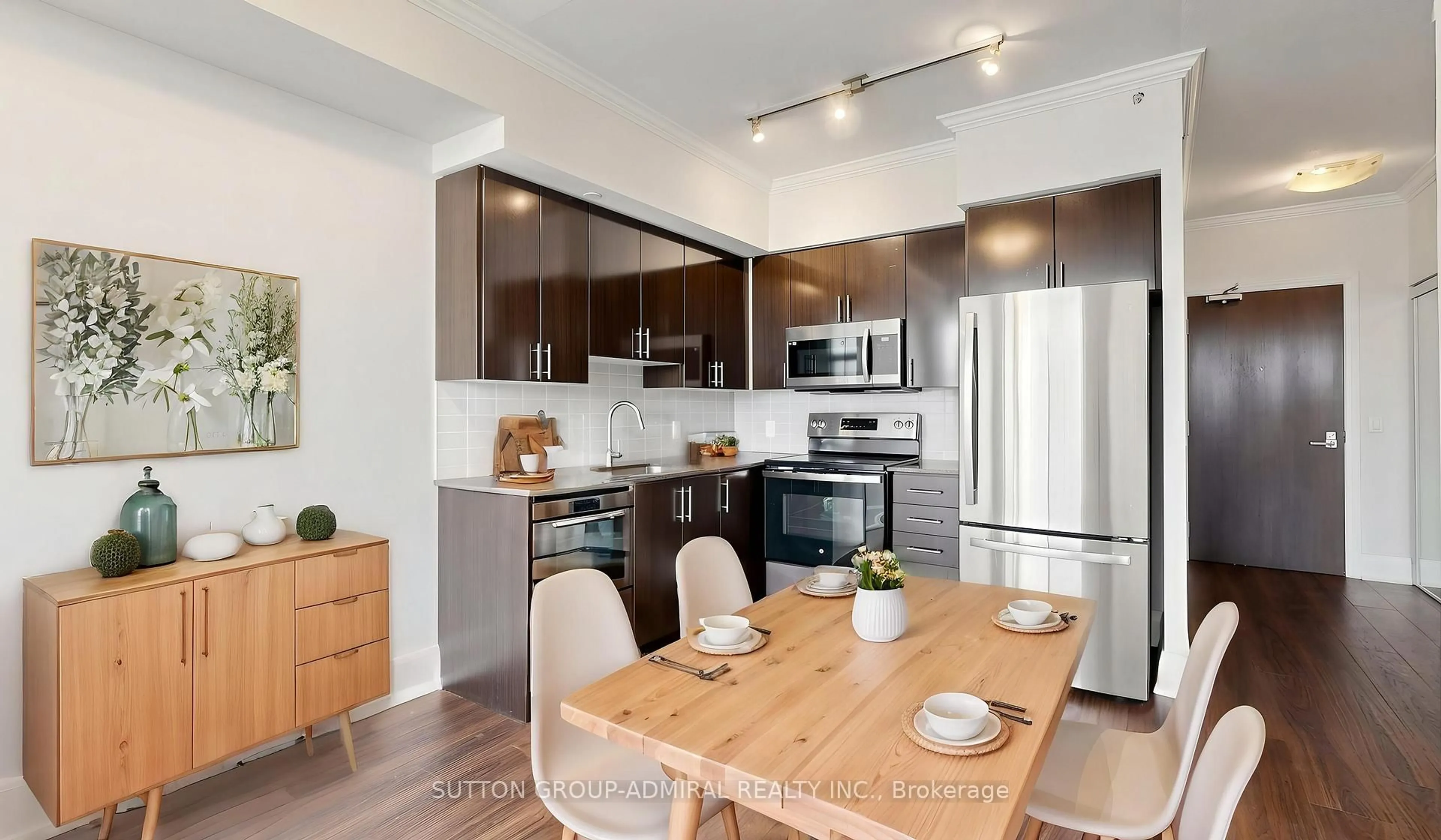Open concept kitchen, unknown for 85 North Park Rd #406, Vaughan Ontario L4J 0H9
