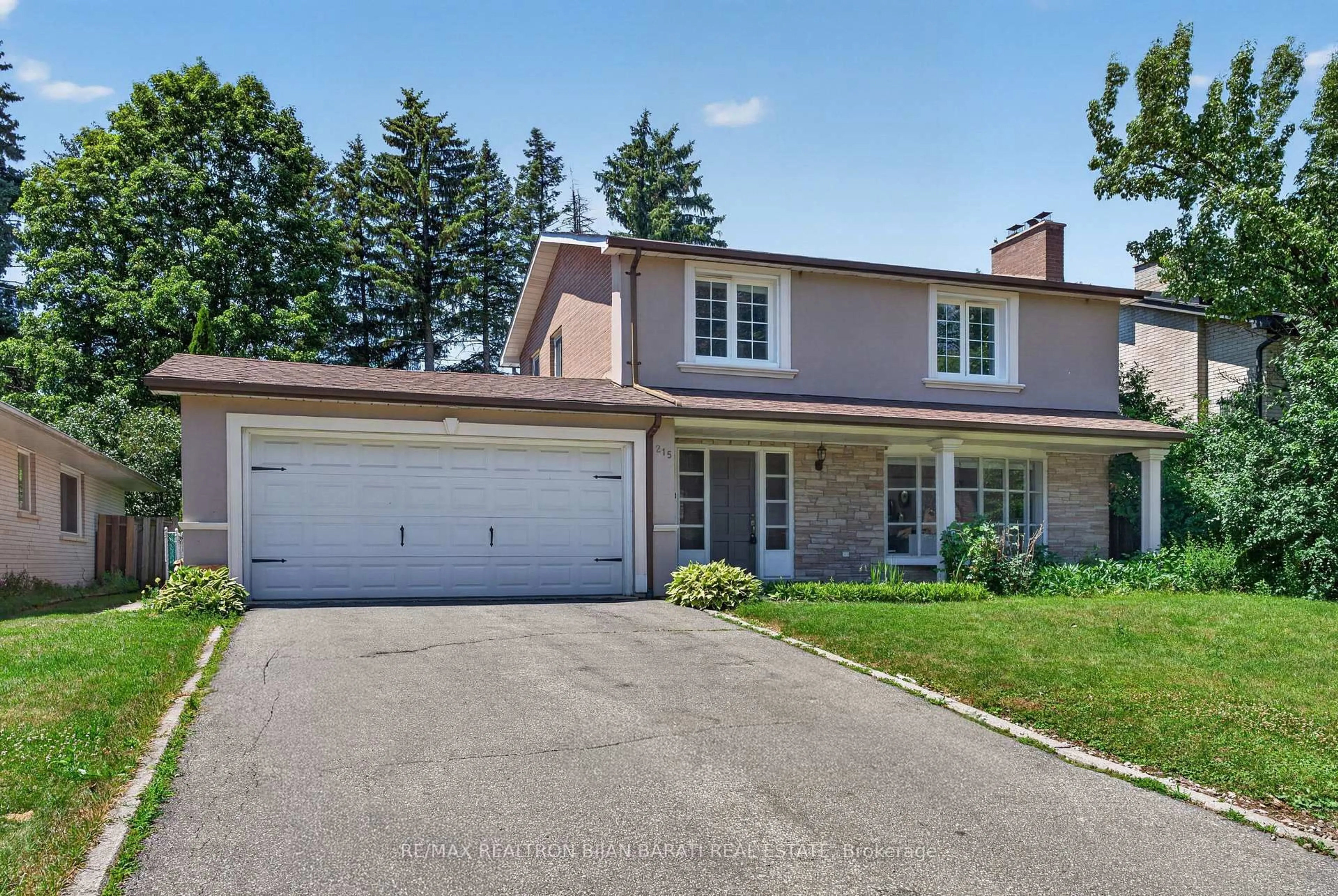 Unknown for 215 Grandview Ave, Markham Ontario L3T 1J3