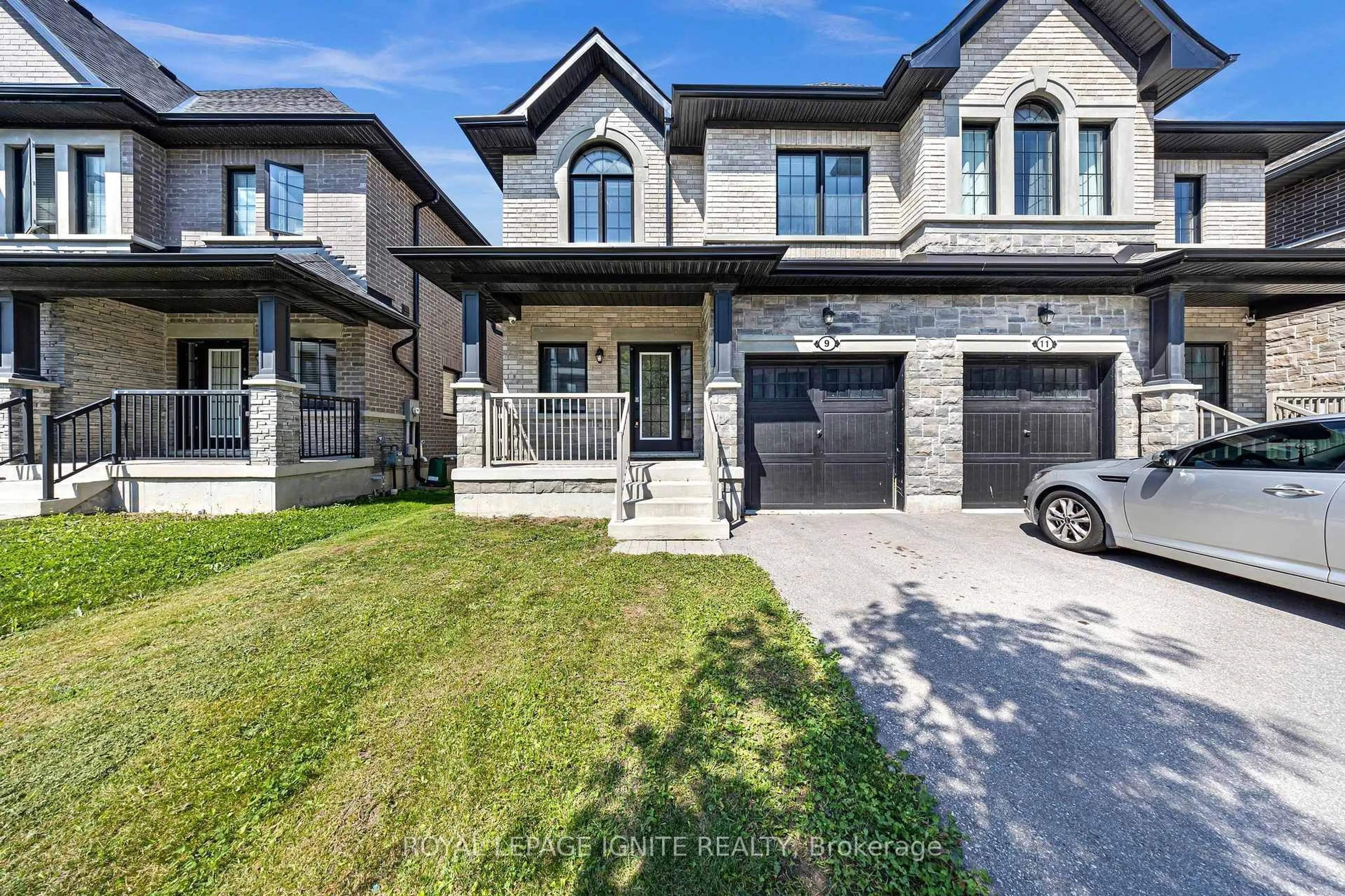 Home with brick exterior material, street for 9 Alan Williams Tr, Uxbridge Ontario L9P 0R5