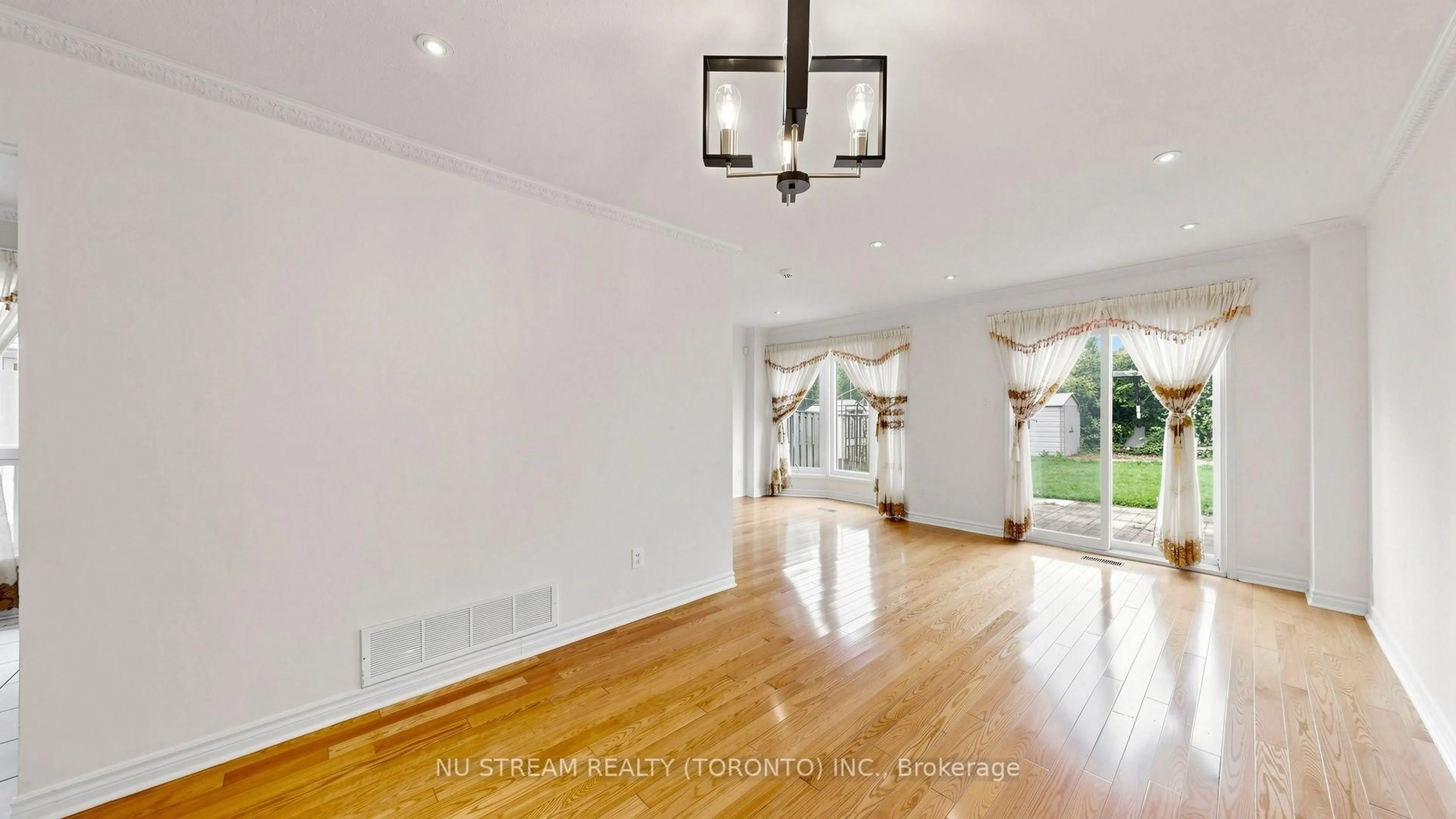 Unknown for 154 Markville Rd, Markham Ontario L3R 4V6
