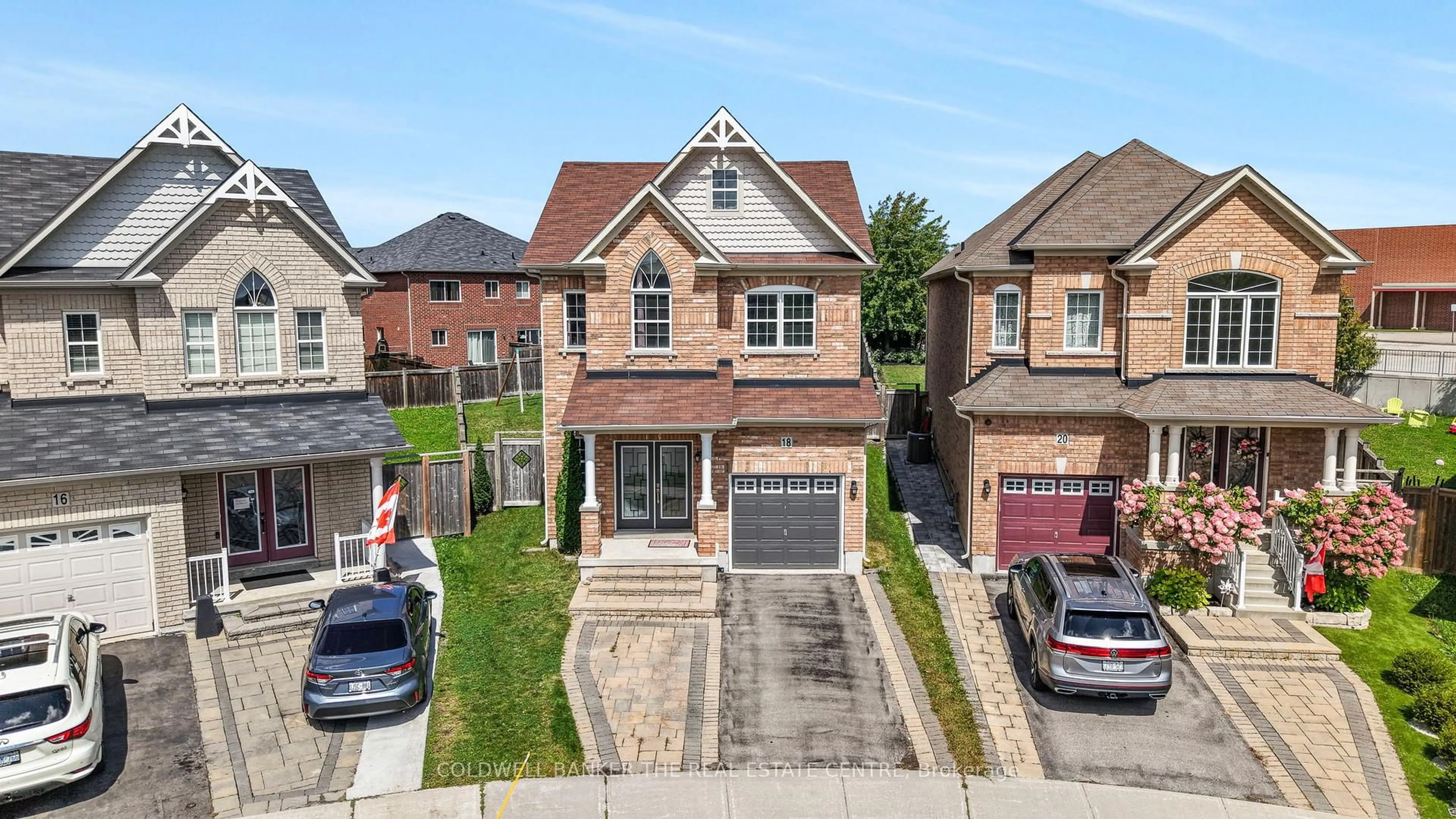 Unknown for 18 Herefordshire Cres, Newmarket Ontario L9N 0B7