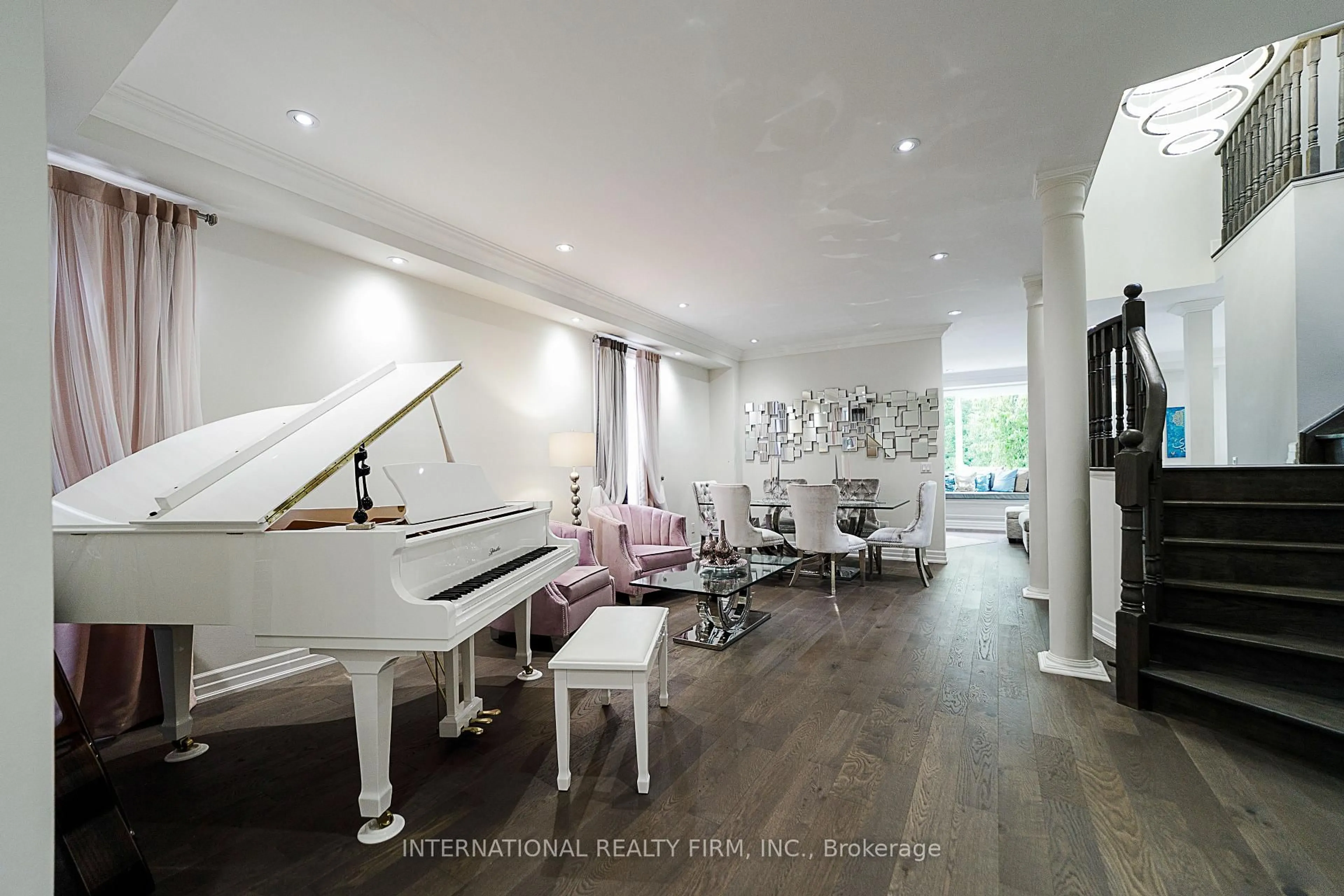 Unknown for 74 Regatta Ave, Richmond Hill Ontario L4E 4R1