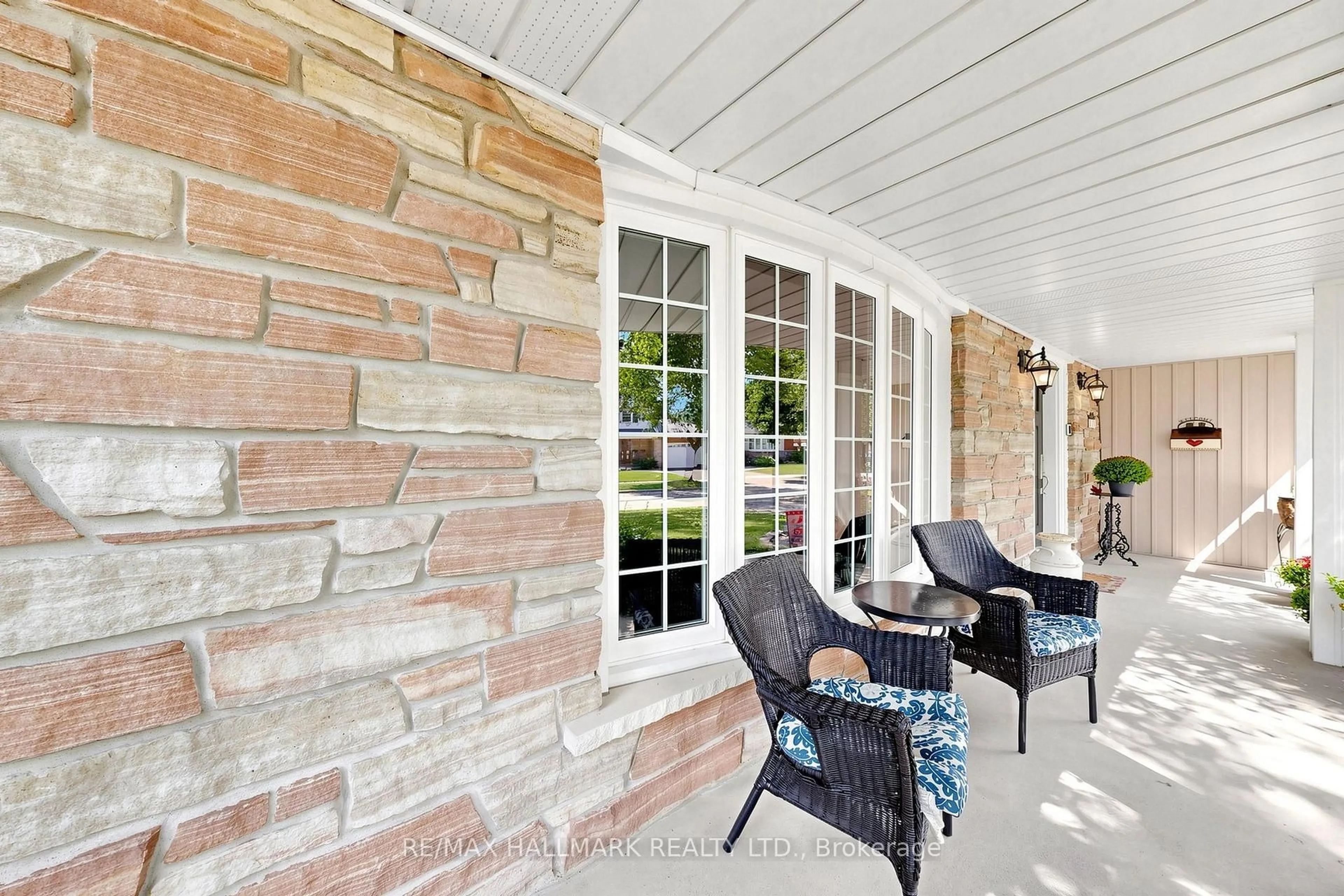 Patio, street for 135 Senator Reesor's Dr, Markham Ontario L3P 3E6