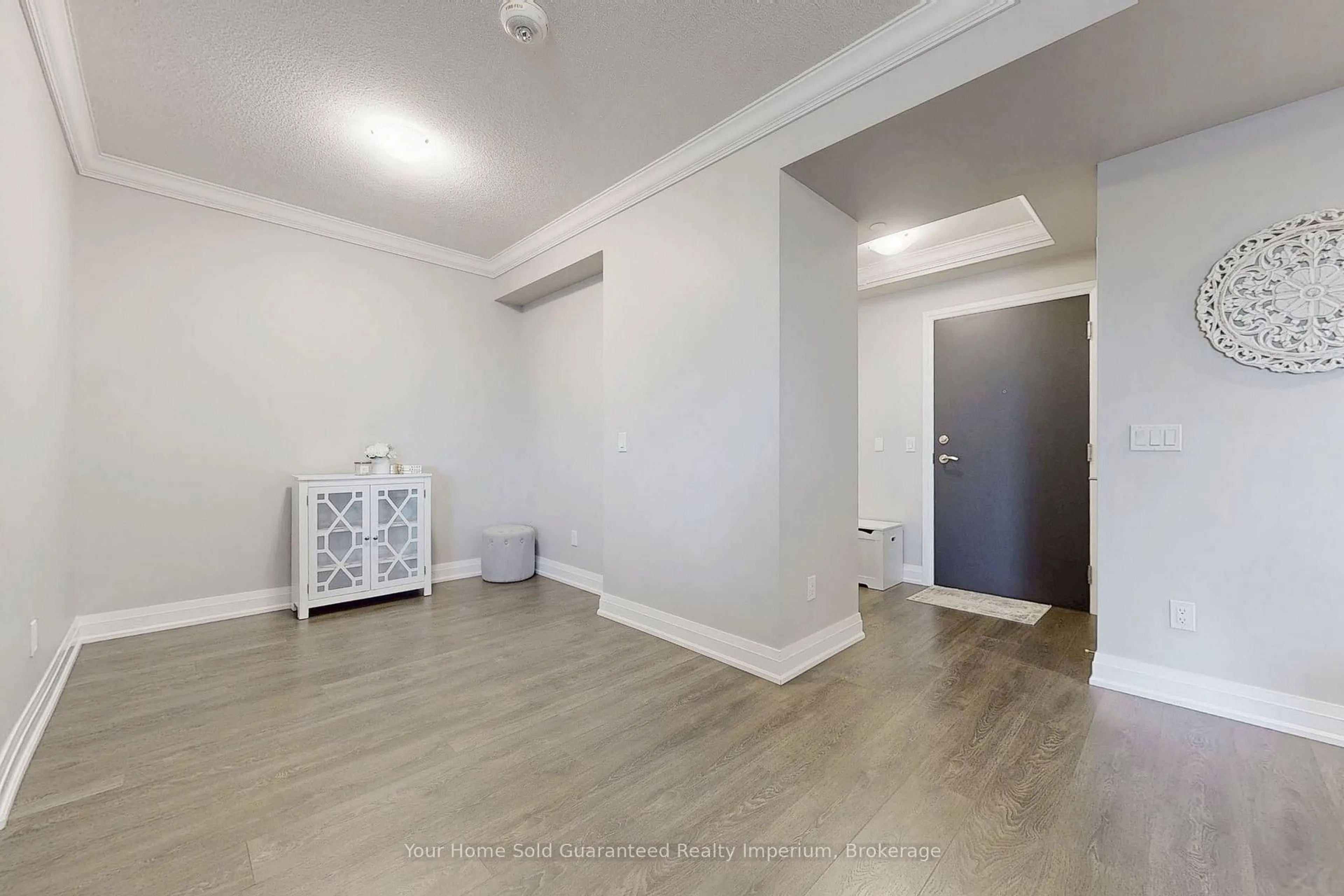 A pic of a room for 25 Baker Hill Blvd #610, Whitchurch-Stouffville Ontario L4A 4R5