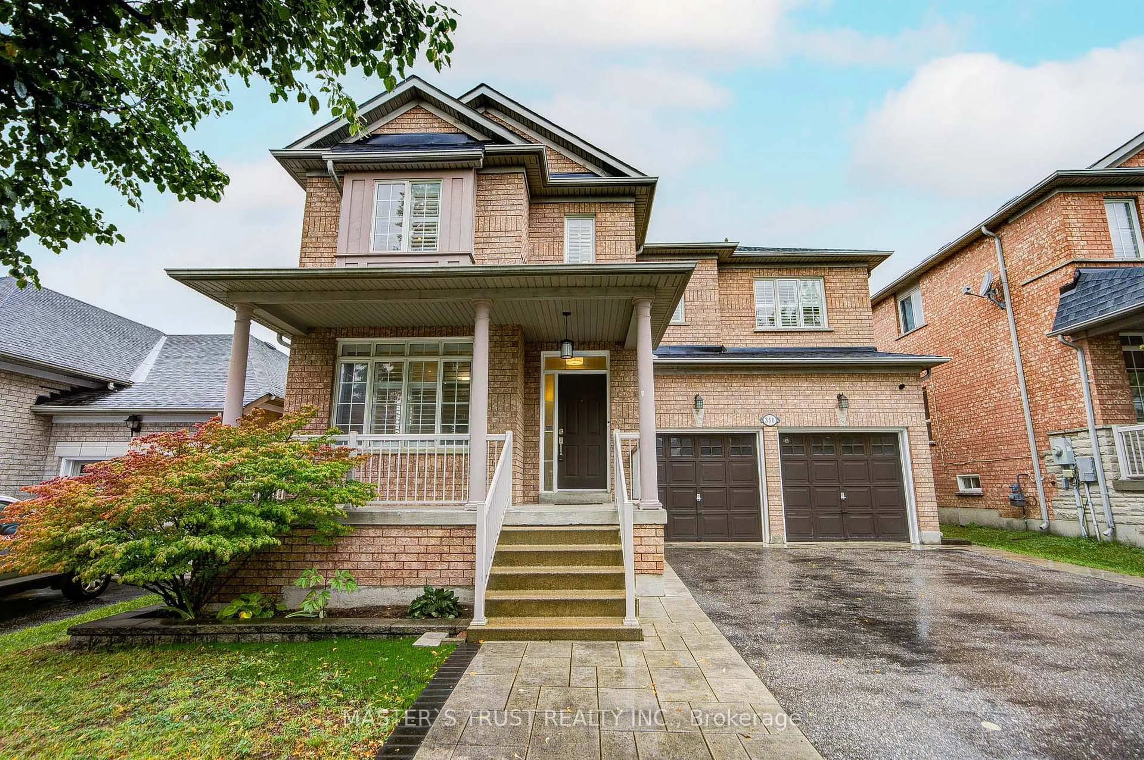 Home with brick exterior material, street for 350 Coachwhip Tr, Newmarket Ontario L3X 2R6