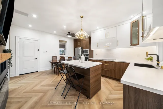 27453 Highway 48, Georgina 5