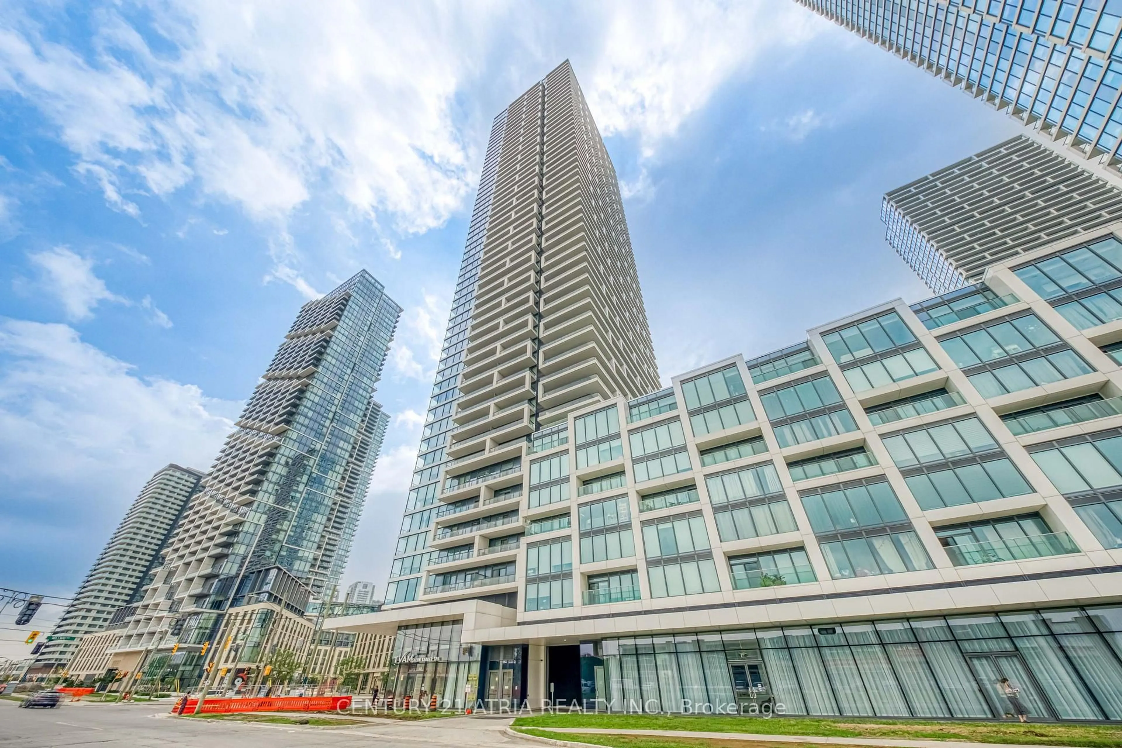 Unknown for 950 Portage Pkwy #1811, Vaughan Ontario L4K 0J7