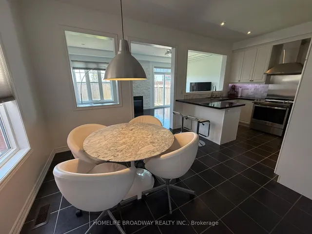 49 Staglin Crt, Markham 2