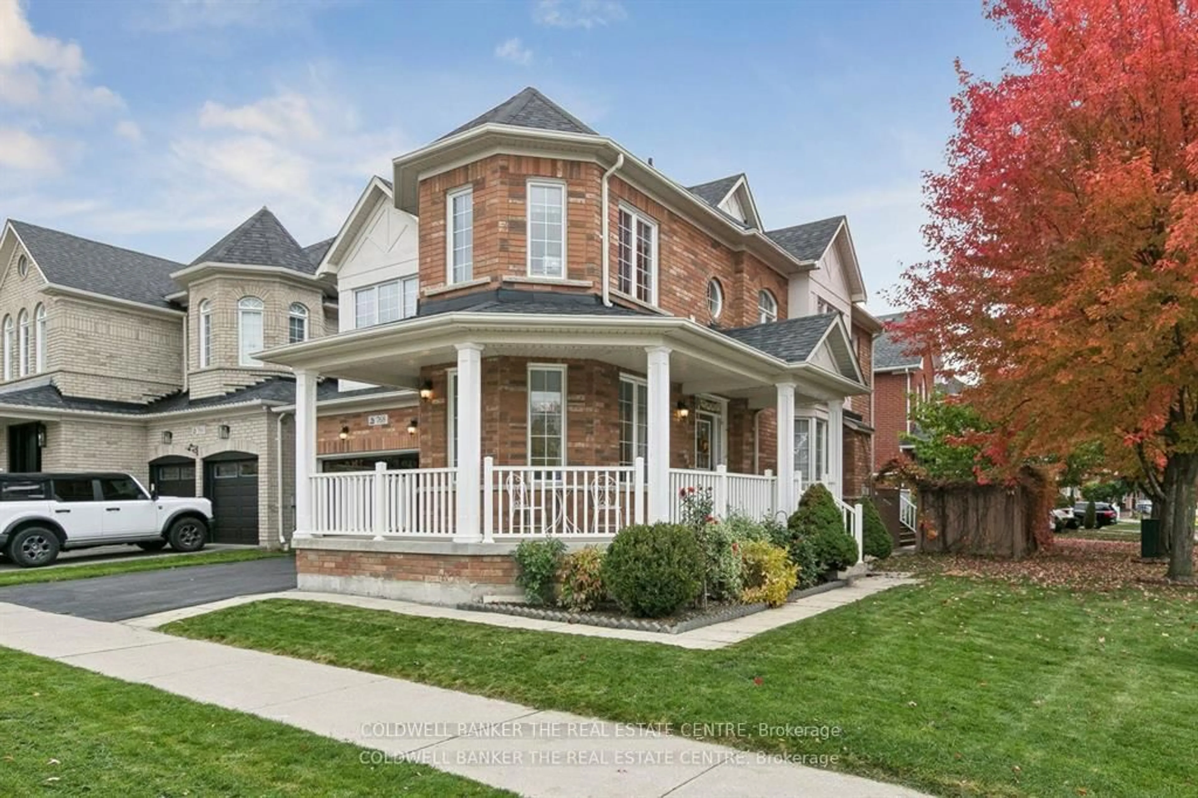 Home with brick exterior material, street for 768 Millard St, Whitchurch-Stouffville Ontario L4A 0B5