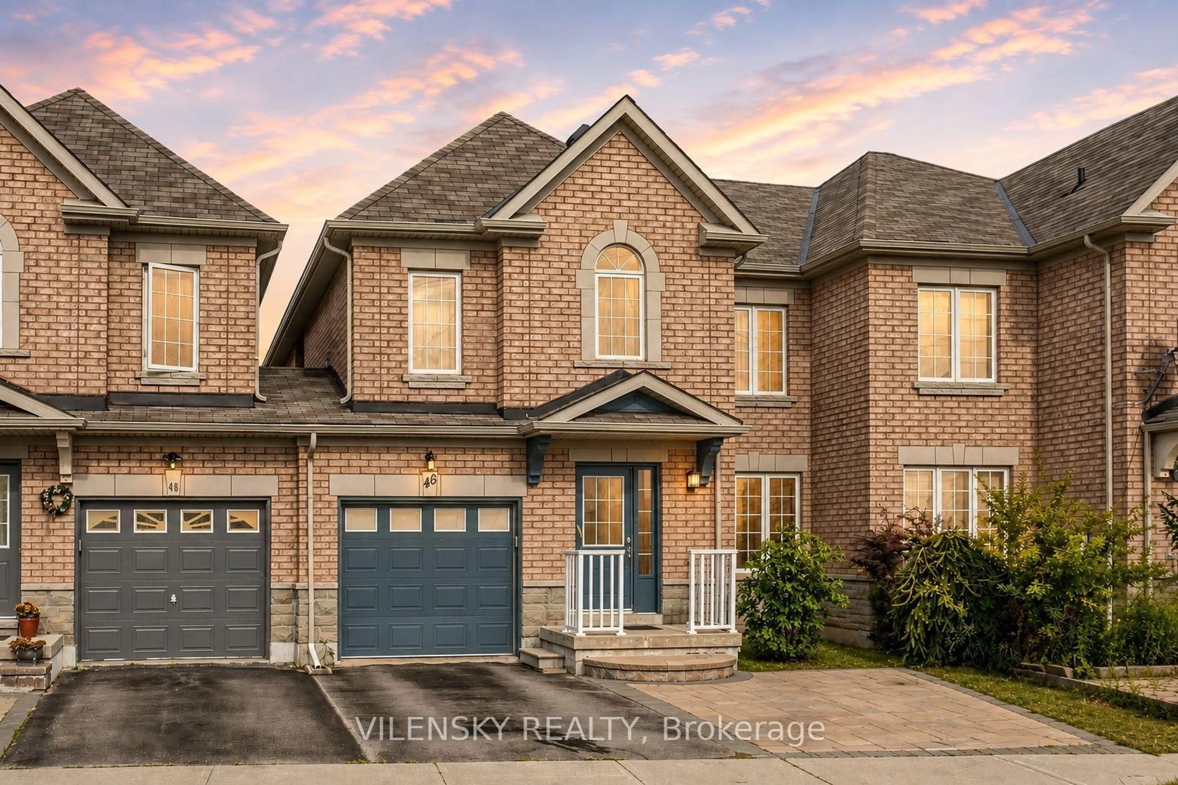 Home with brick exterior material, street for 46 Westcliffe Cres, Richmond Hill Ontario L4E 0S2