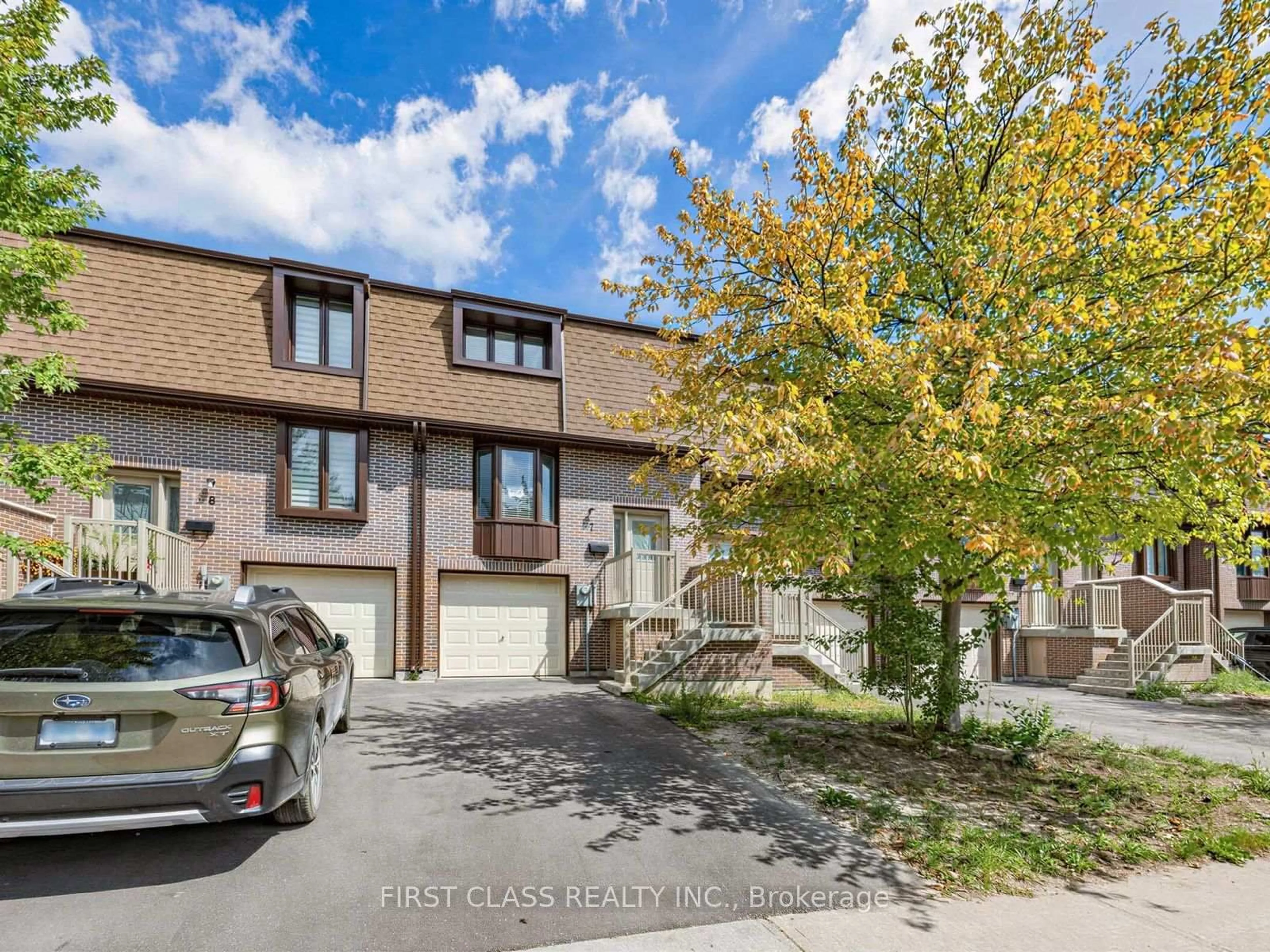 Unknown for 11 Plaisance Rd #Unit 7, Richmond Hill Ontario L4C 5H1