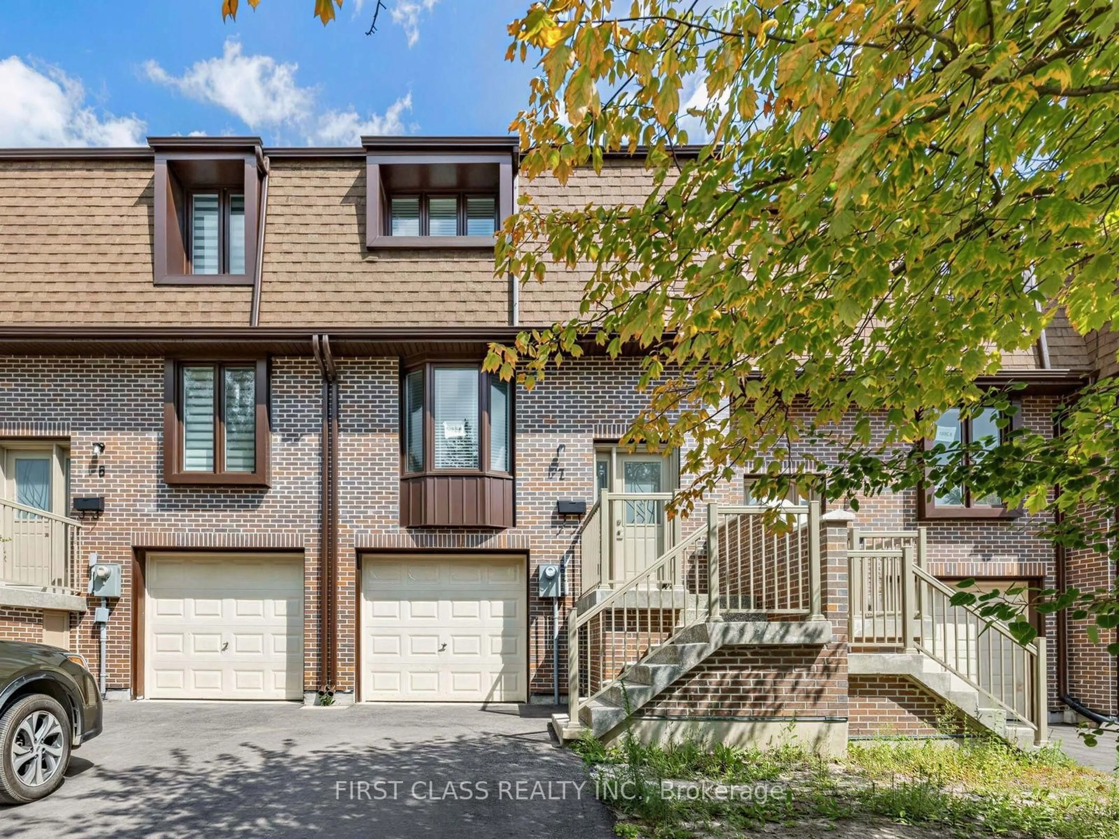 Unknown for 11 Plaisance Rd #Unit 7, Richmond Hill Ontario L4C 5H1