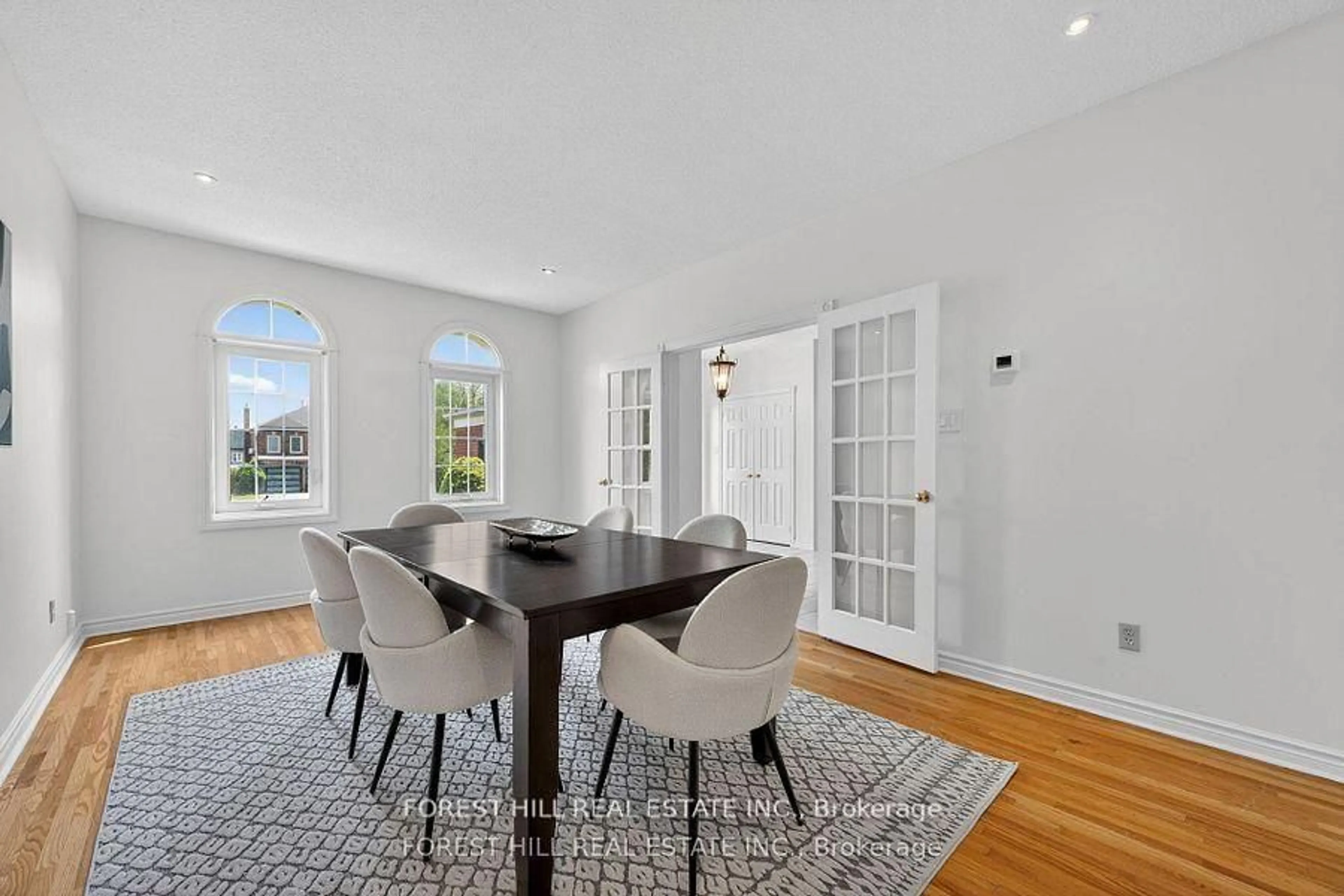 Dining room, unknown for 2 Regent St, Richmond Hill Ontario L4C 9B3