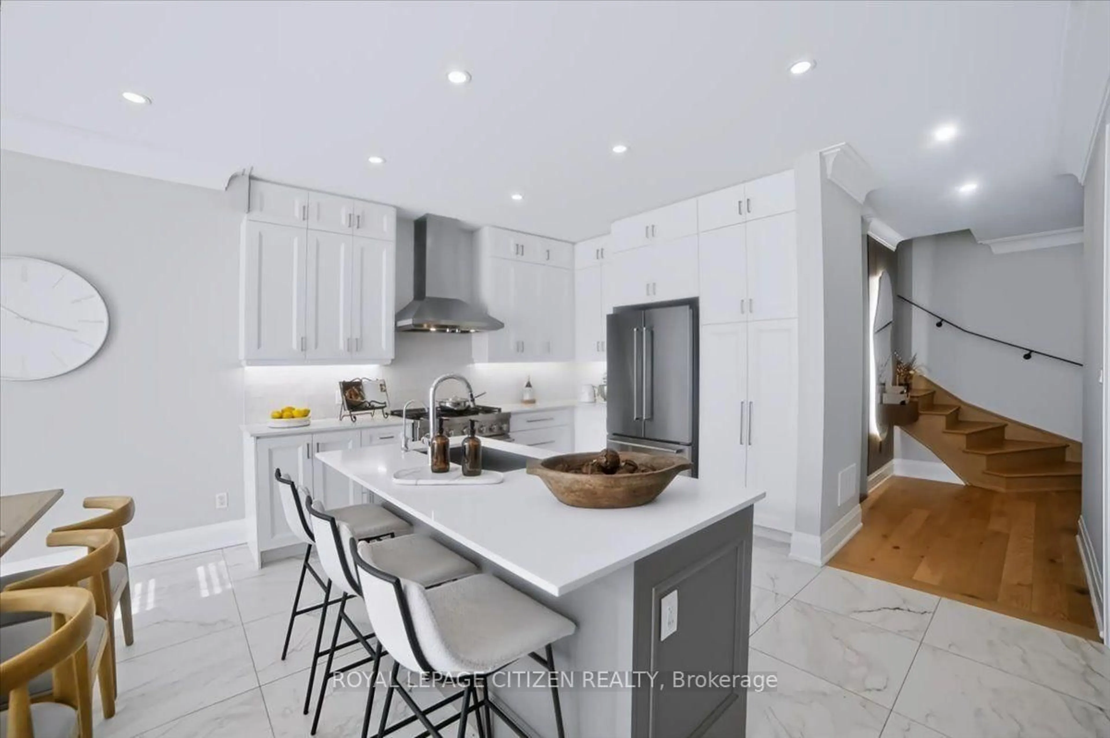 Contemporary kitchen, ceramic/tile floor for 243 Ferragine Cres, Bradford West Gwillimbury Ontario L3Z 4J8