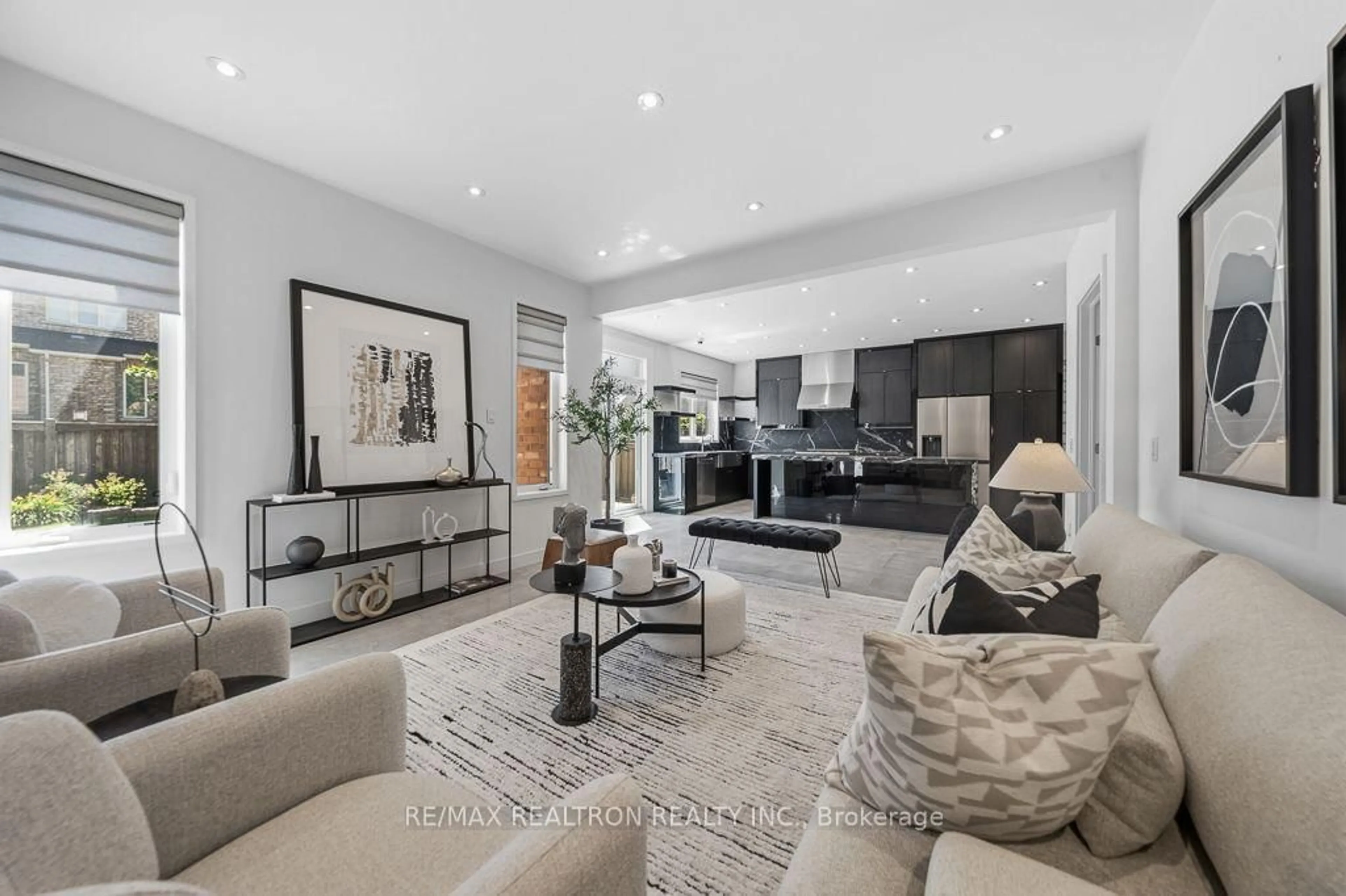 Living room with furniture, unknown for 55 Headwind Blvd, Vaughan Ontario L4H 3R9