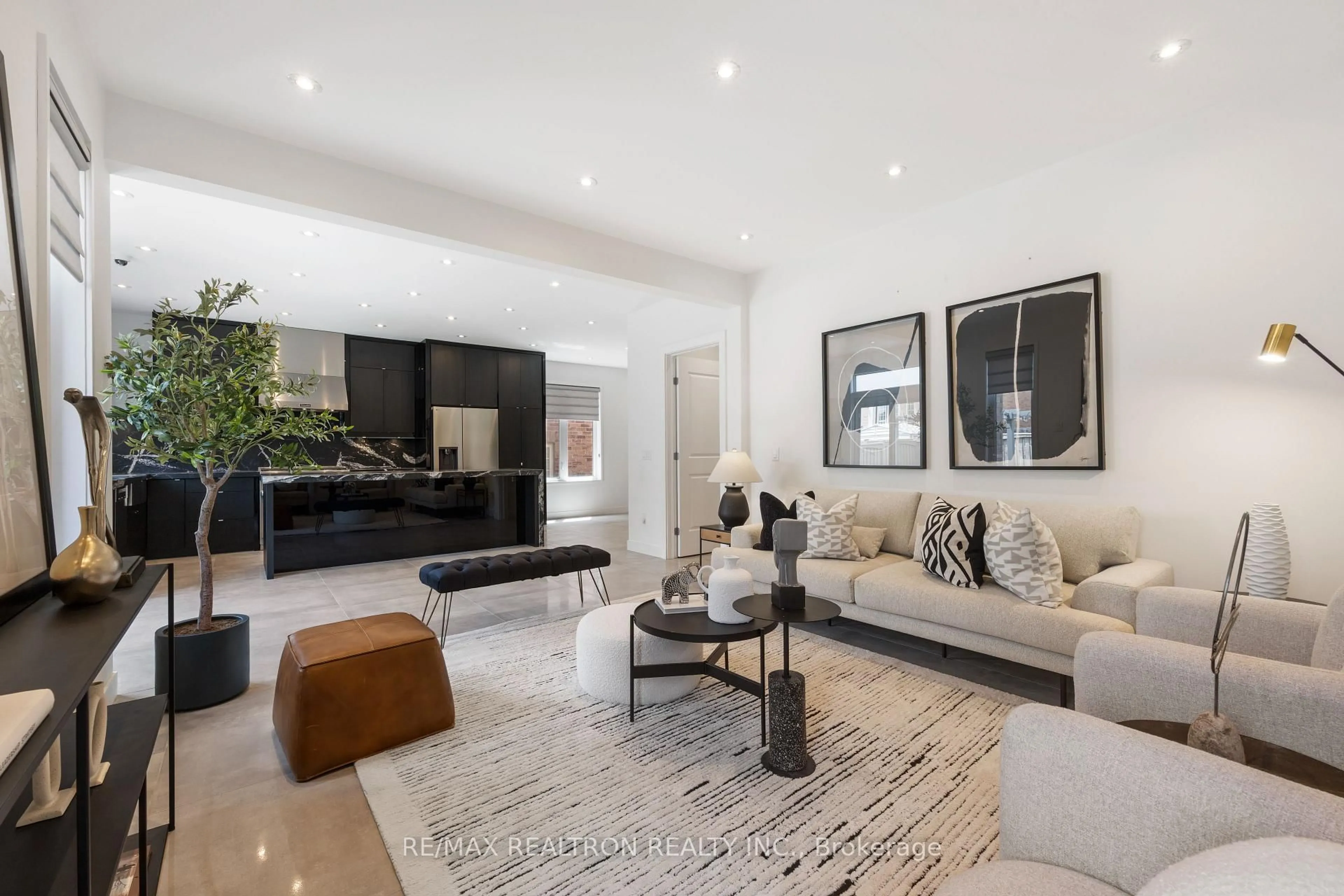 Living room with furniture, unknown for 55 Headwind Blvd, Vaughan Ontario L4H 3R9