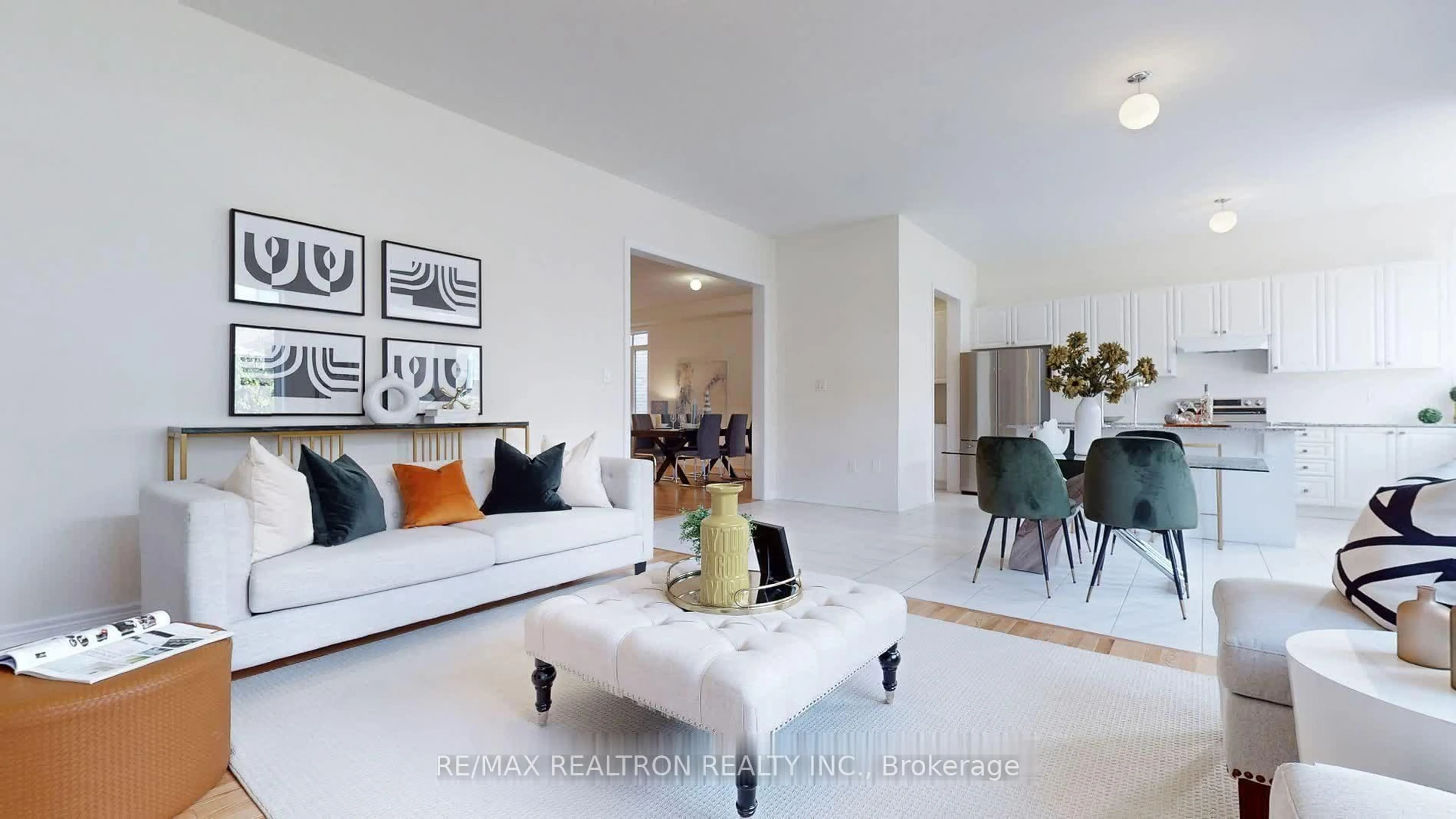 Living room with furniture, ceramic/tile floor for 164 Wesmina Ave, Whitchurch-Stouffville Ontario L4A 0R7
