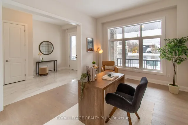 980 Church Dr, Innisfil 5