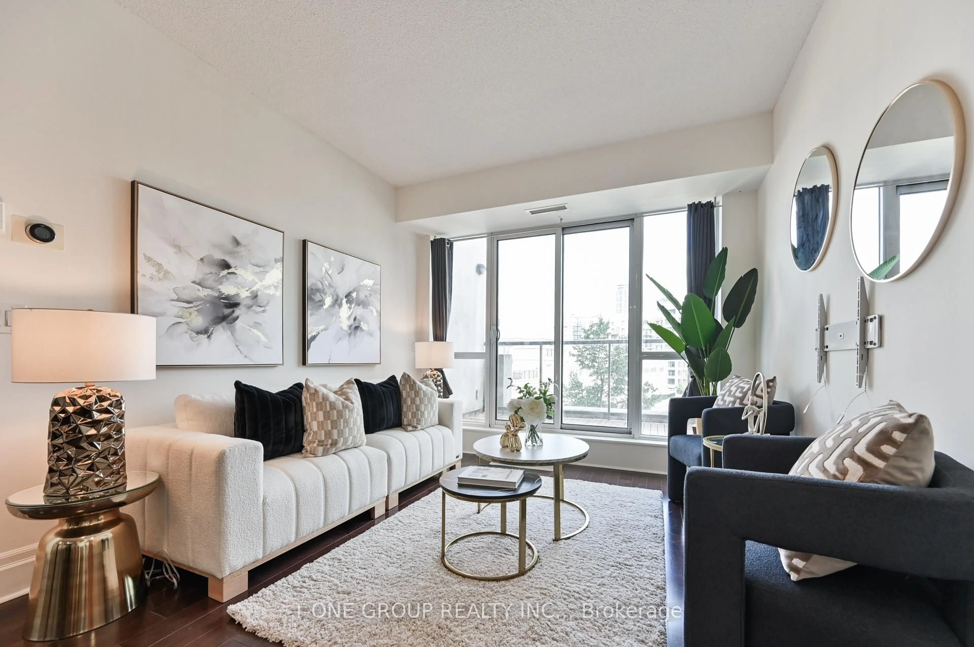 Living room with furniture, unknown for 57 Upper Duke Cres #404, Markham Ontario L6G 0B9