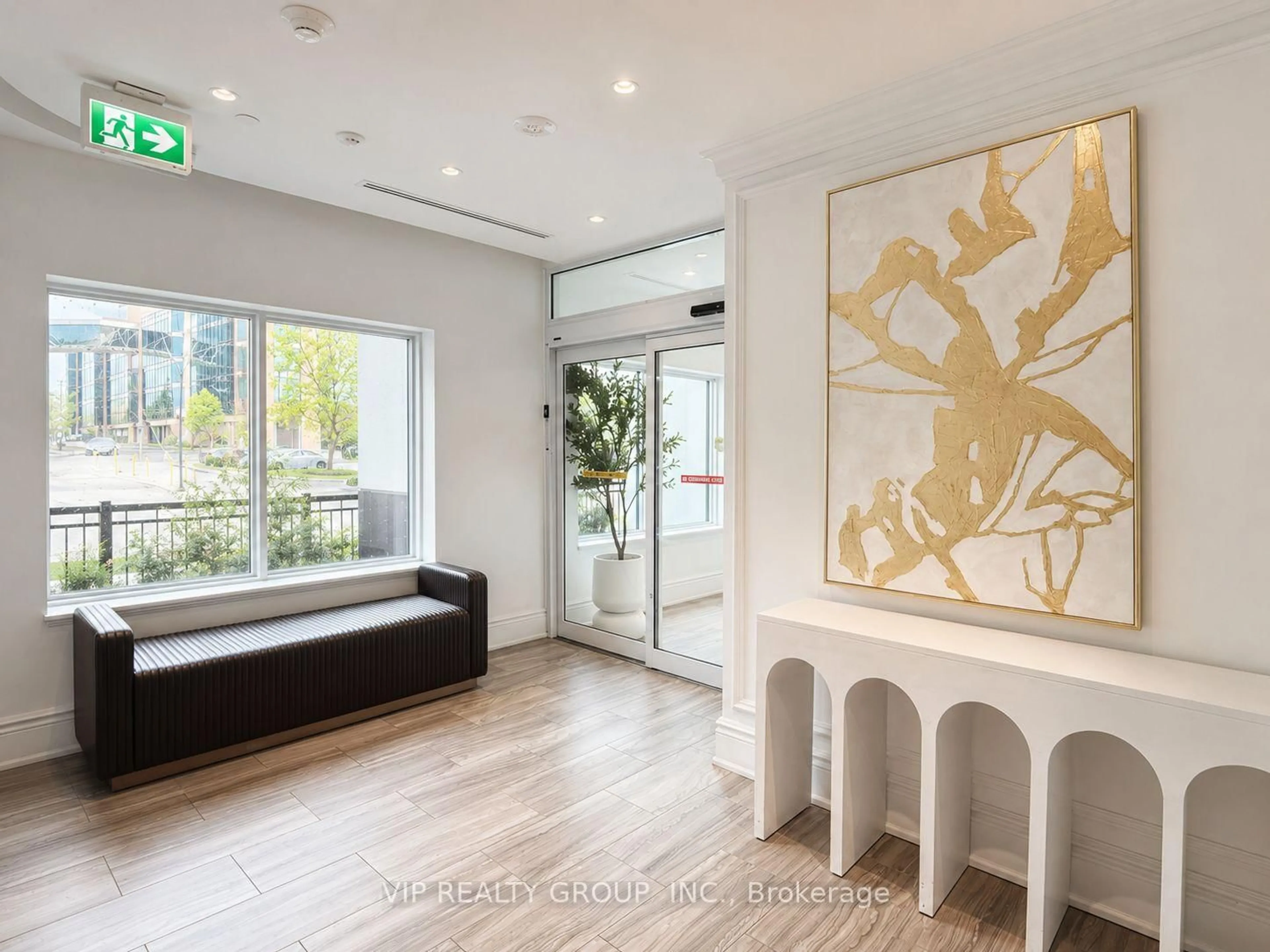 Indoor foyer for 9 Clegg Rd #816, Markham Ontario L6G 0H3