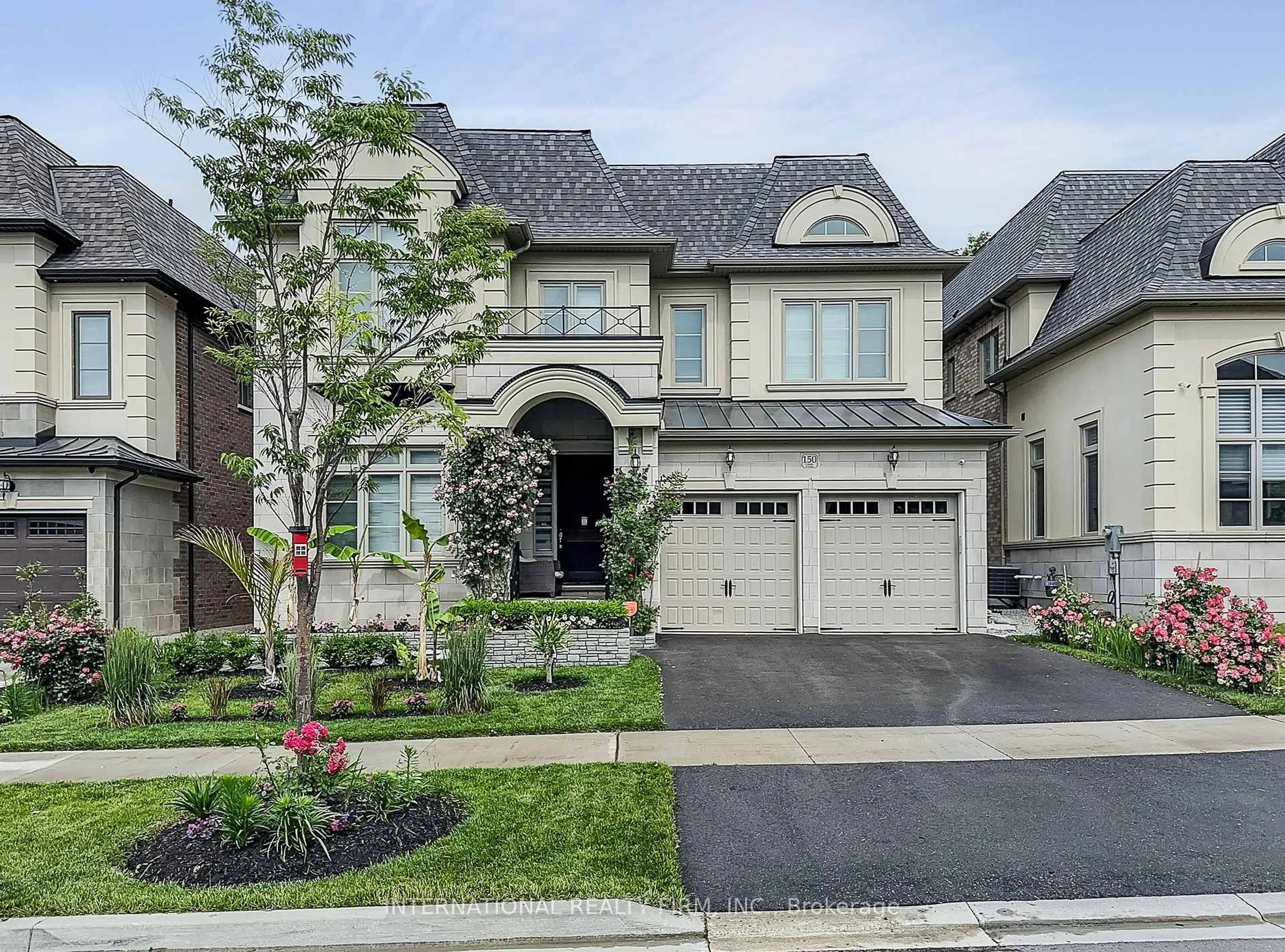 Home with brick exterior material, street for 150 Cannes Ave, Vaughan Ontario L4H 5A8