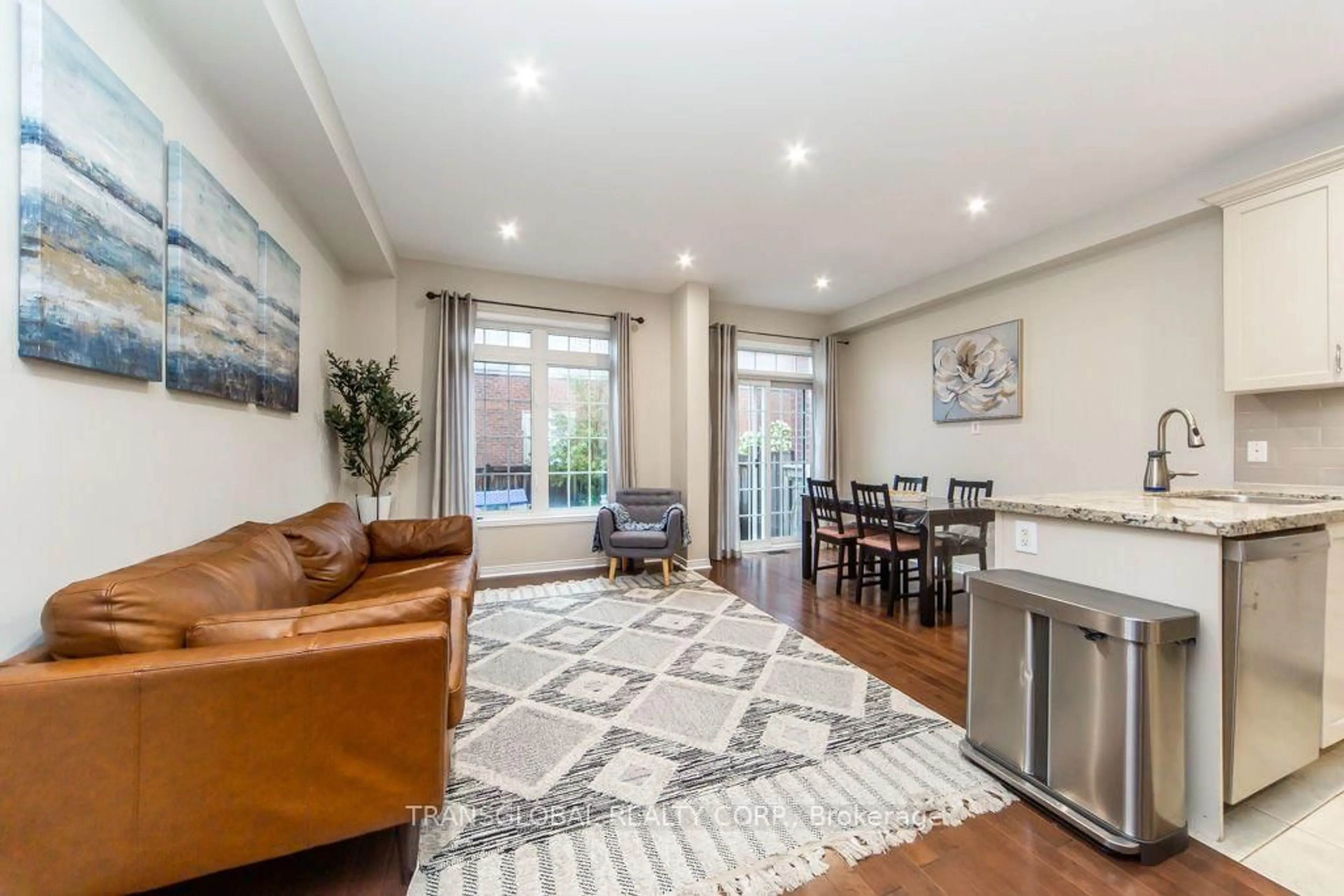 Living room with furniture, unknown for 83 Spruce Pine Cres, Vaughan Ontario L6A 0X7