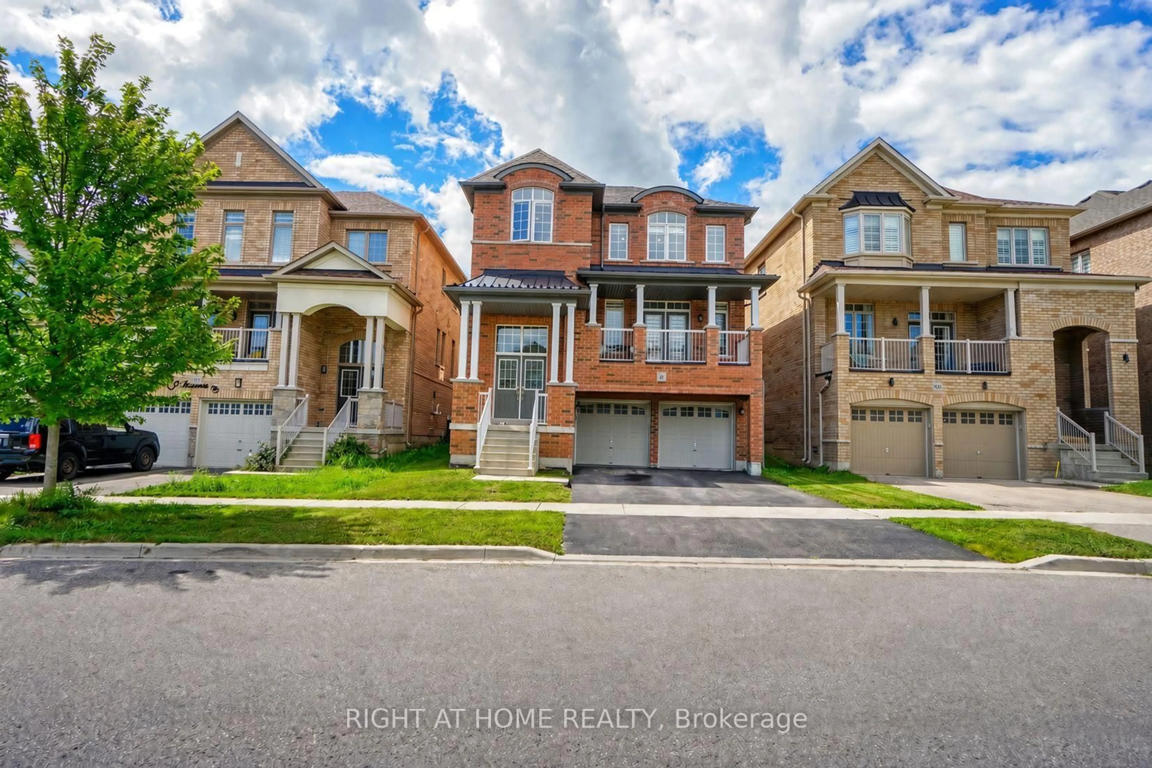 Home with brick exterior material, street for 96 Inverness Way, Bradford West Gwillimbury Ontario L3Z 0W5