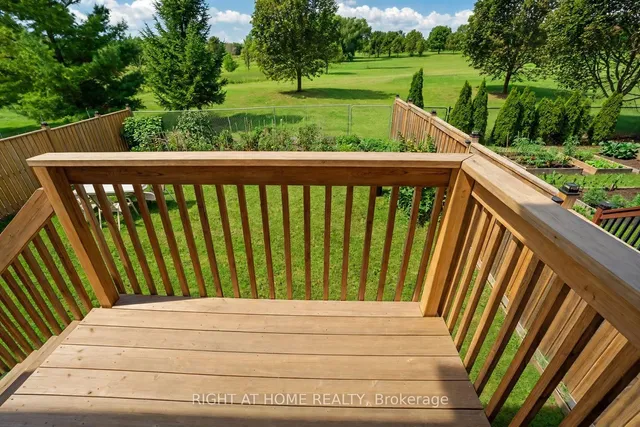 96 Inverness Way, Bradford West Gwillimbury 2