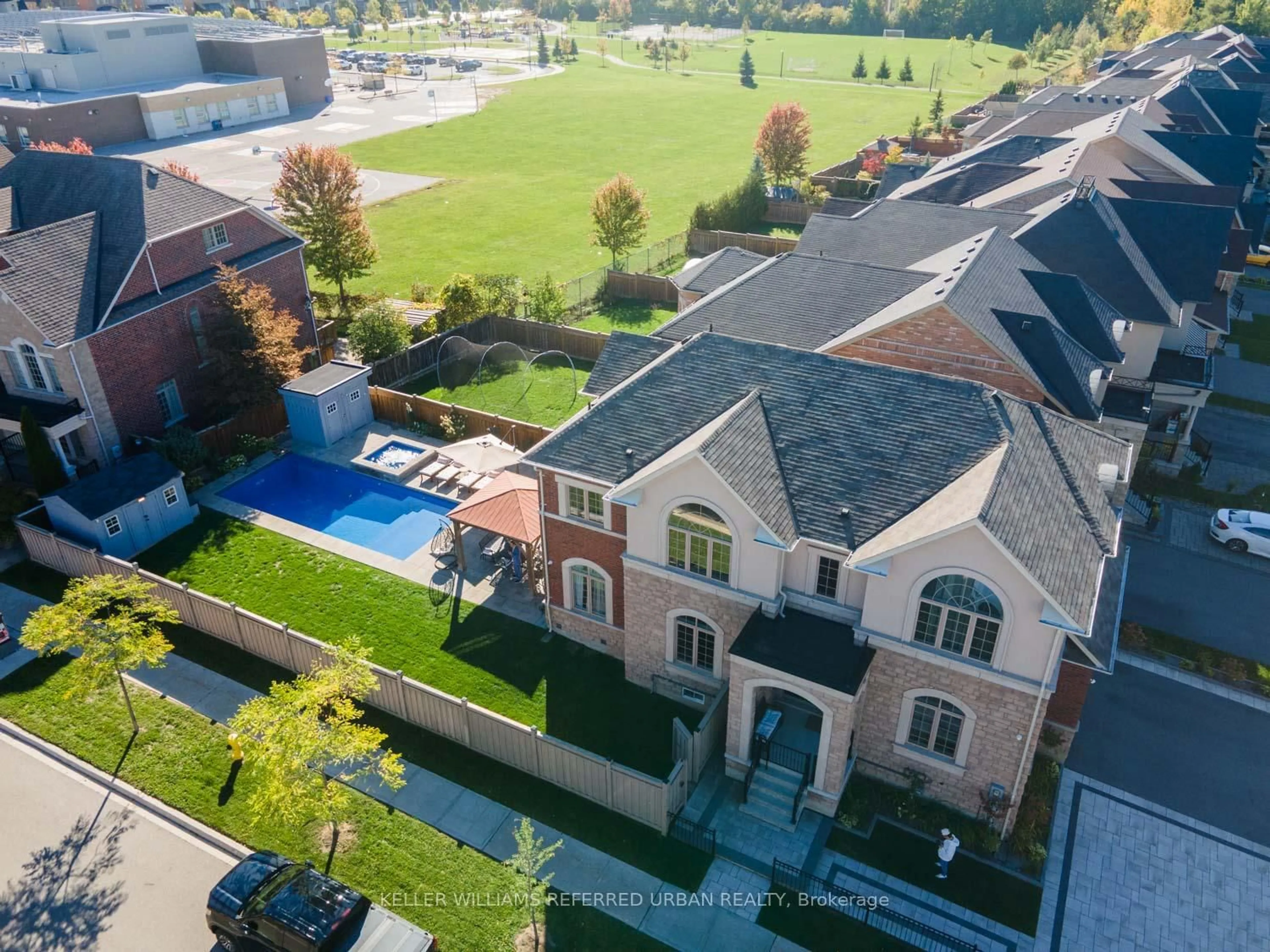 A pic from outside/outdoor area/front of a property/back of a property/a pic from drone, city buildings view from balcony for 79 Chaiwood Crt, Vaughan Ontario L6A 0V9