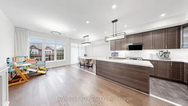 259 Dundas Way, Markham 4