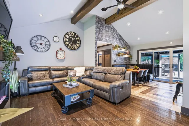 4069 Front St, Uxbridge 5