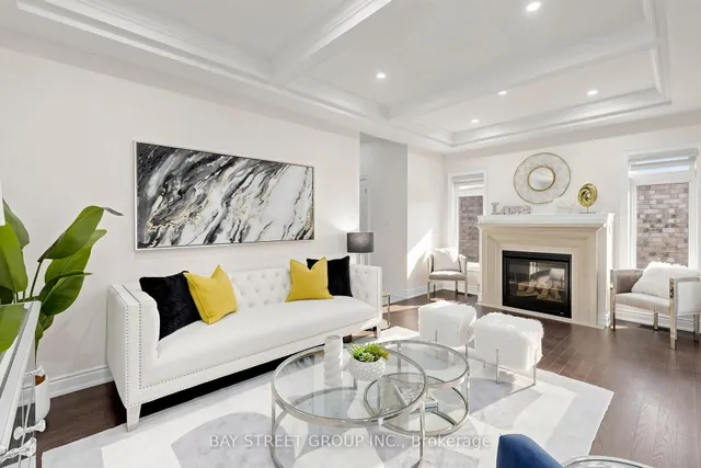 42 Bawden Dr, Richmond Hill 4