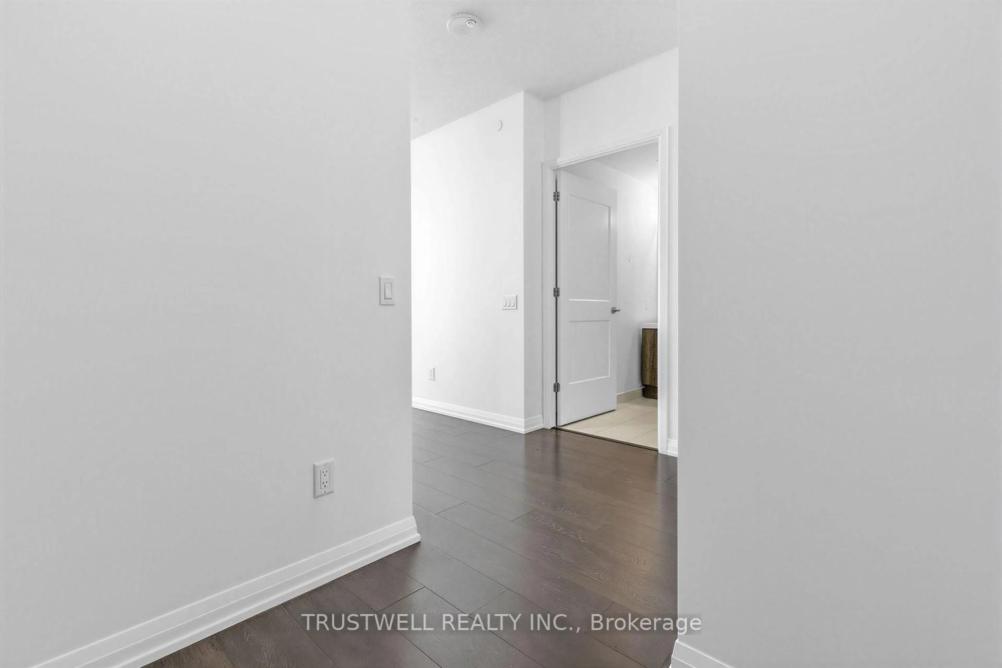 A pic of a room for 7895 Jane St #2511, Vaughan Ontario L4K 0K2