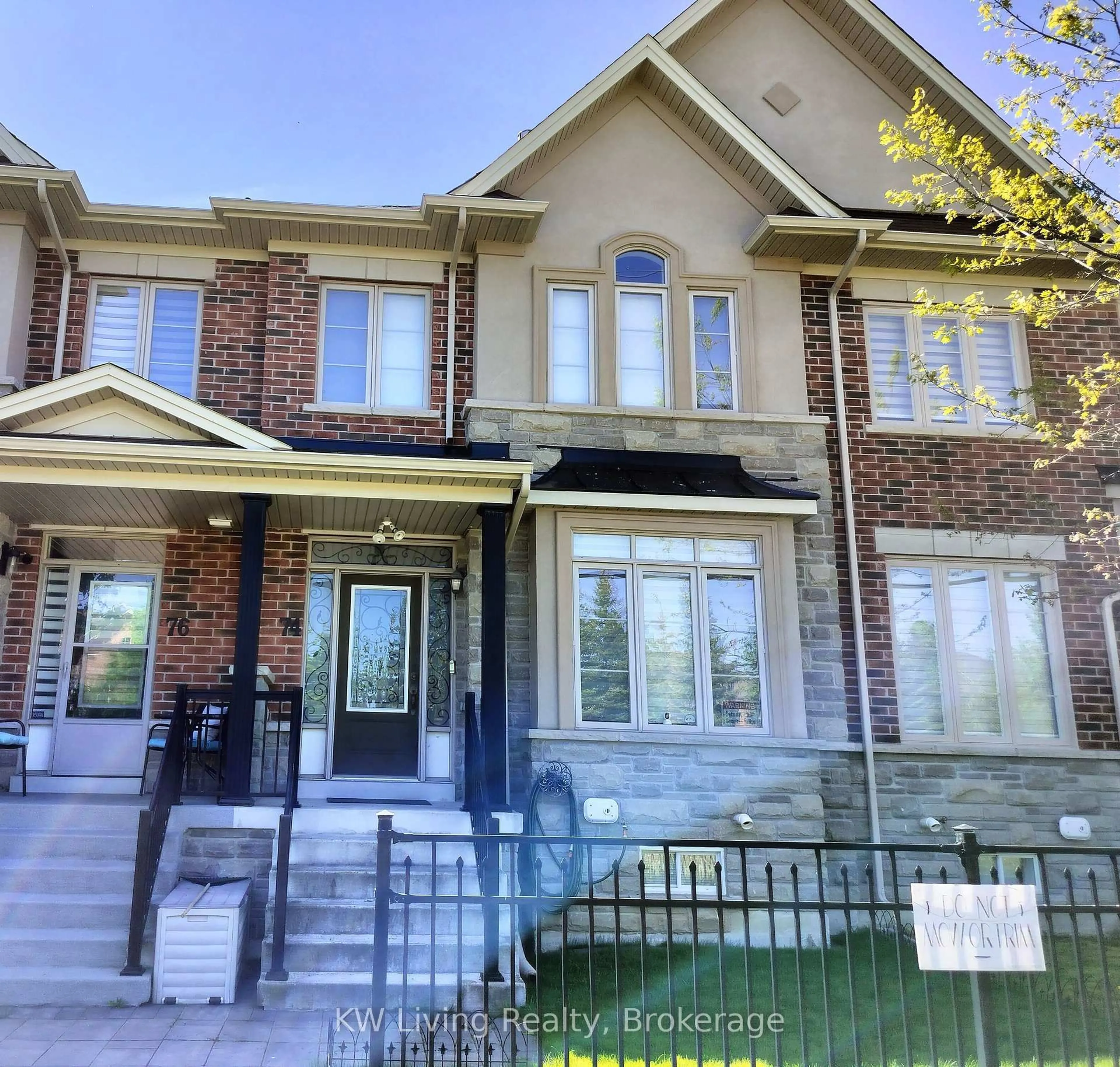 Home with brick exterior material, street for 74 Mack Clement Lane, Richmond Hill Ontario L4S 0G2