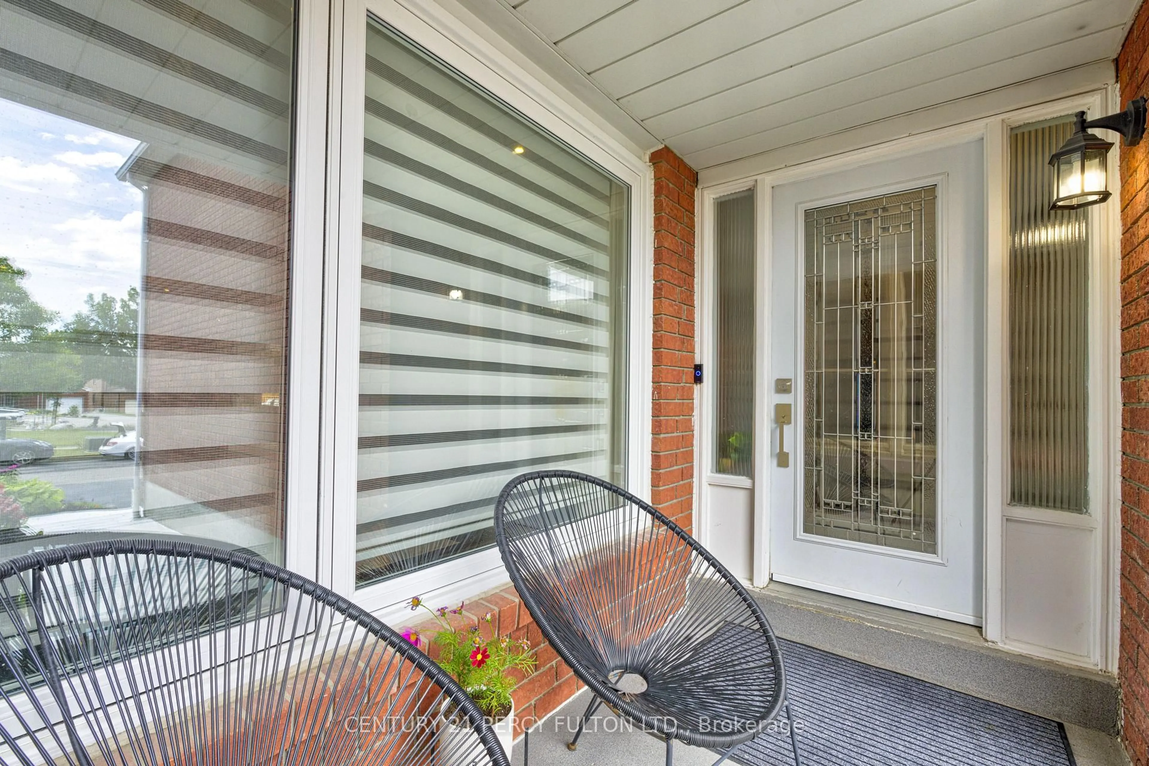 Patio, street for 109 Woodcroft Lane, Vaughan Ontario L4L 6T2