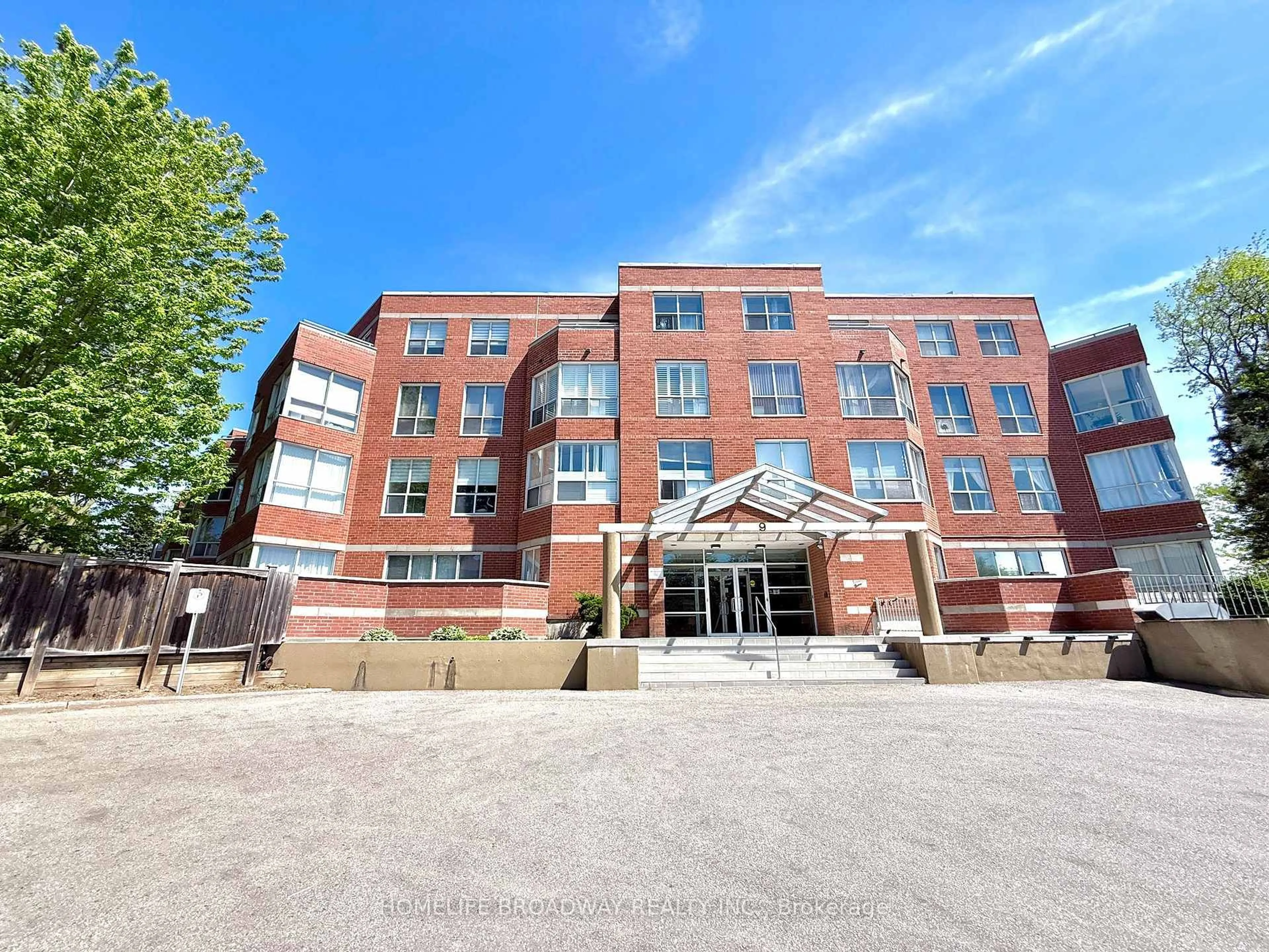 Unknown for 9 Chalmers Rd #203, Richmond Hill Ontario L4B 3N3