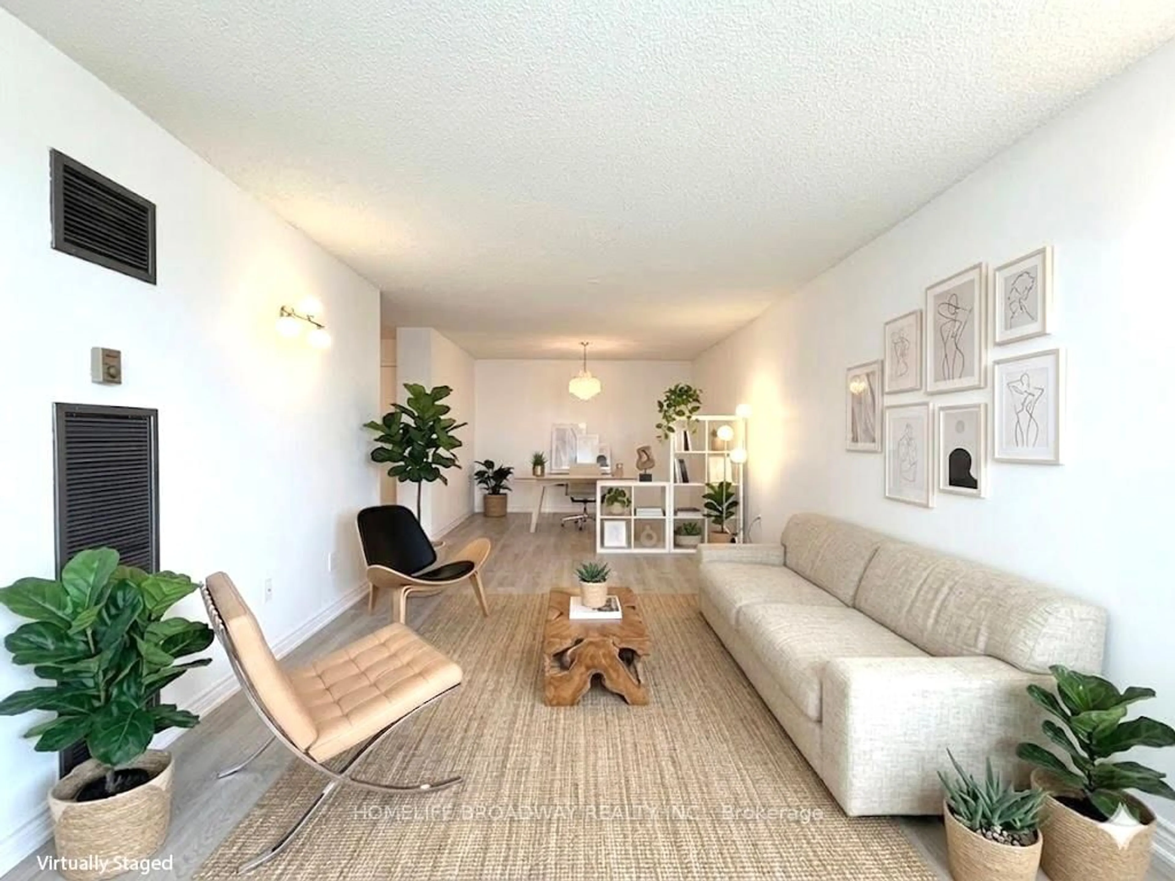 Living room with furniture, unknown for 9 Chalmers Rd #203, Richmond Hill Ontario L4B 3N3