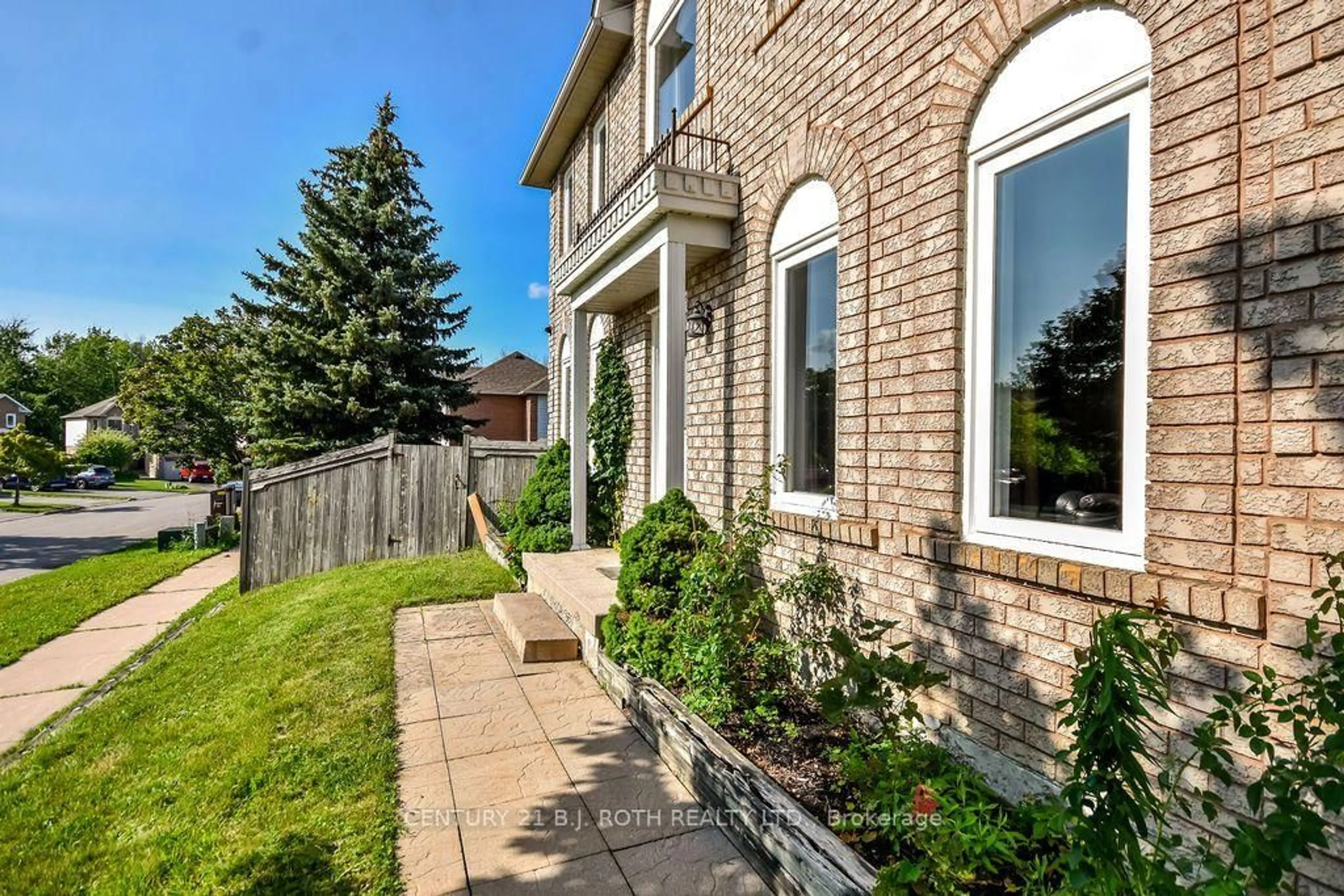 Home with brick exterior material, street for 1244 BENSON St, Innisfil Ontario L9S 1Y6