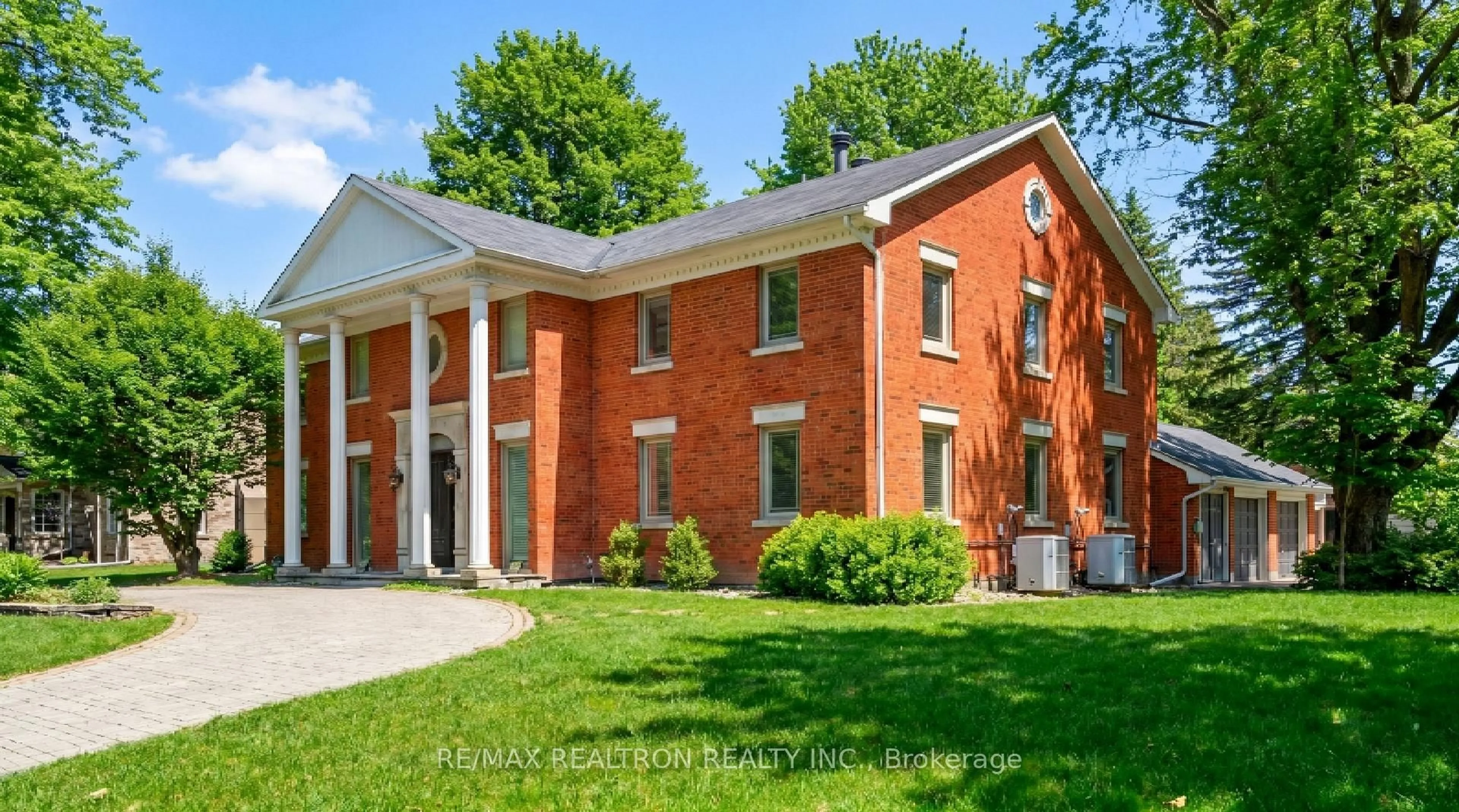 Home with brick exterior material, building for 17 Old English Lane, Markham Ontario L3T 2V1